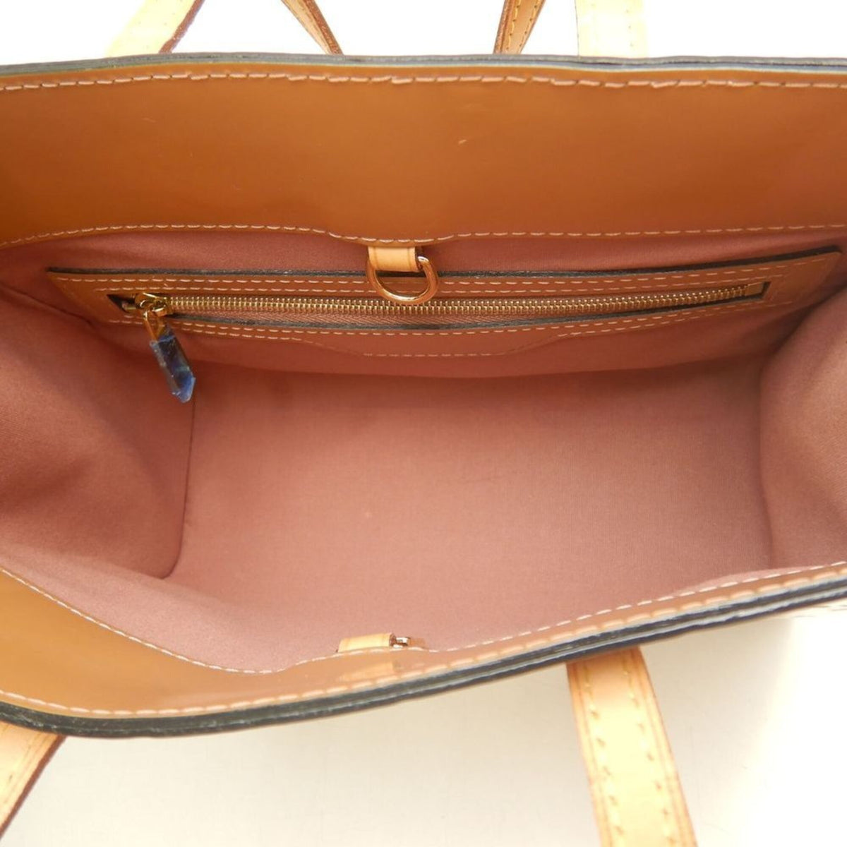 Louis Vuitton Monogram Vernis Rose Velours Monogram Vernis Handbag (Pre-Owned)