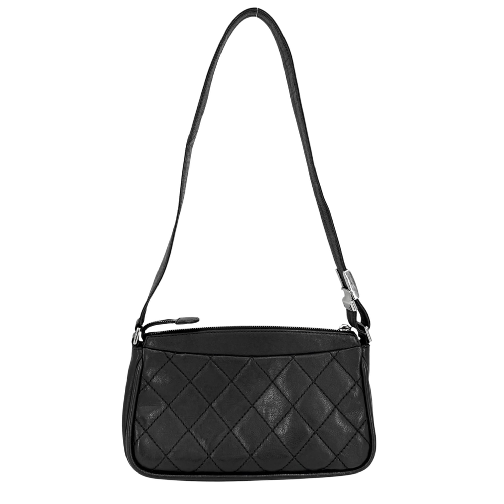 Chanel Black Leather Shoulder Bag (Pre-Owned)