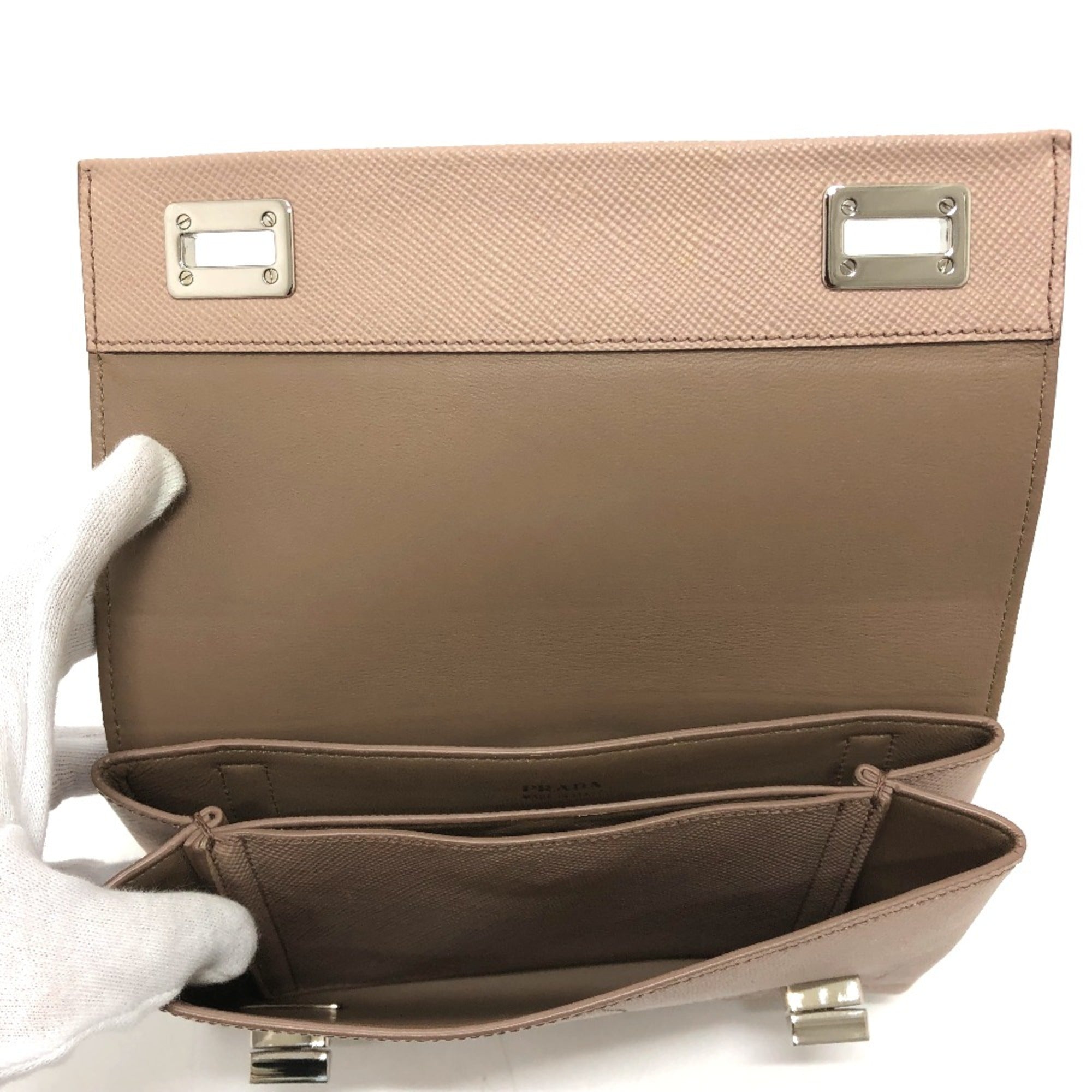 Prada Beige Leather Shoulder Bag (Pre-Owned)