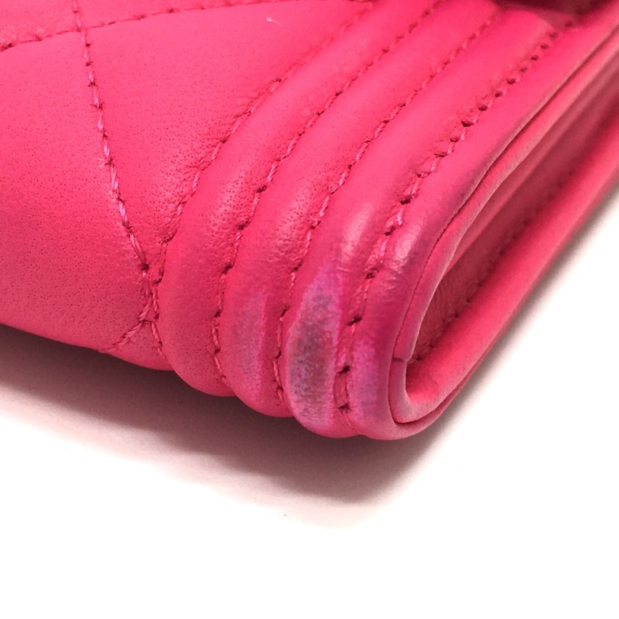 Chanel Matelasse Pink Leather Long Wallet (Bi-Fold) (Pre-Owned)
