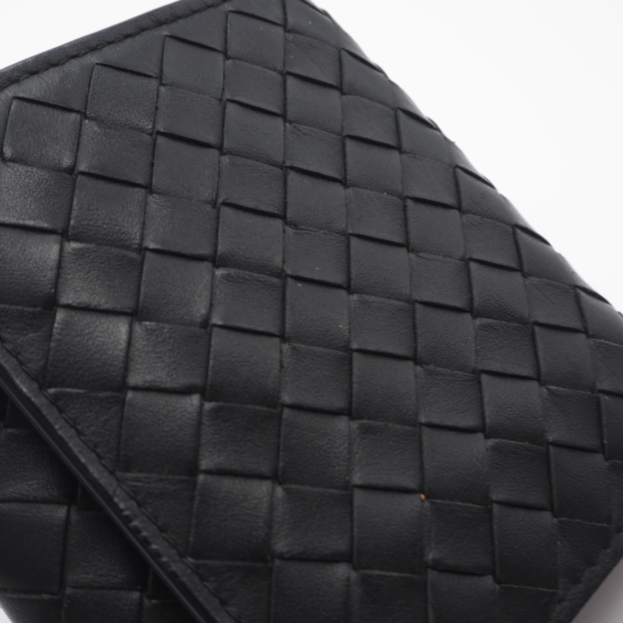 Bottega Veneta Intrecciato Black Leather Wallet (Bi-Fold) (Pre-Owned)