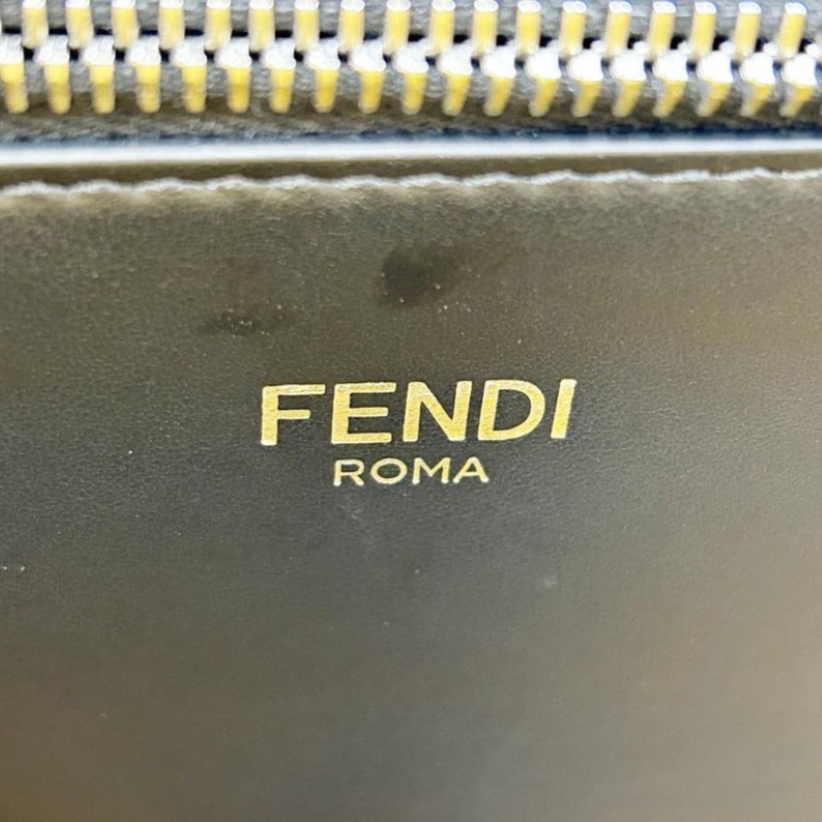 Fendi Selleria Black Leather Handbag Shoulder Bag (Pre-Owned)