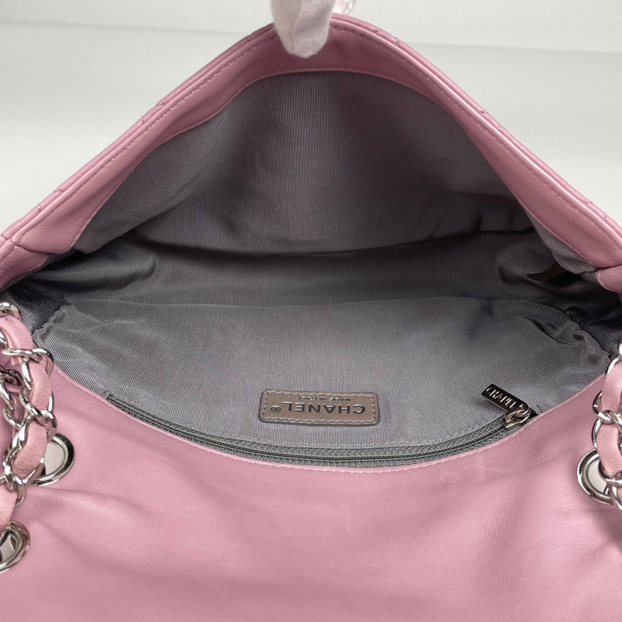 Chanel Pink Purple Leather Shoulder Bag (Pre-Owned)
