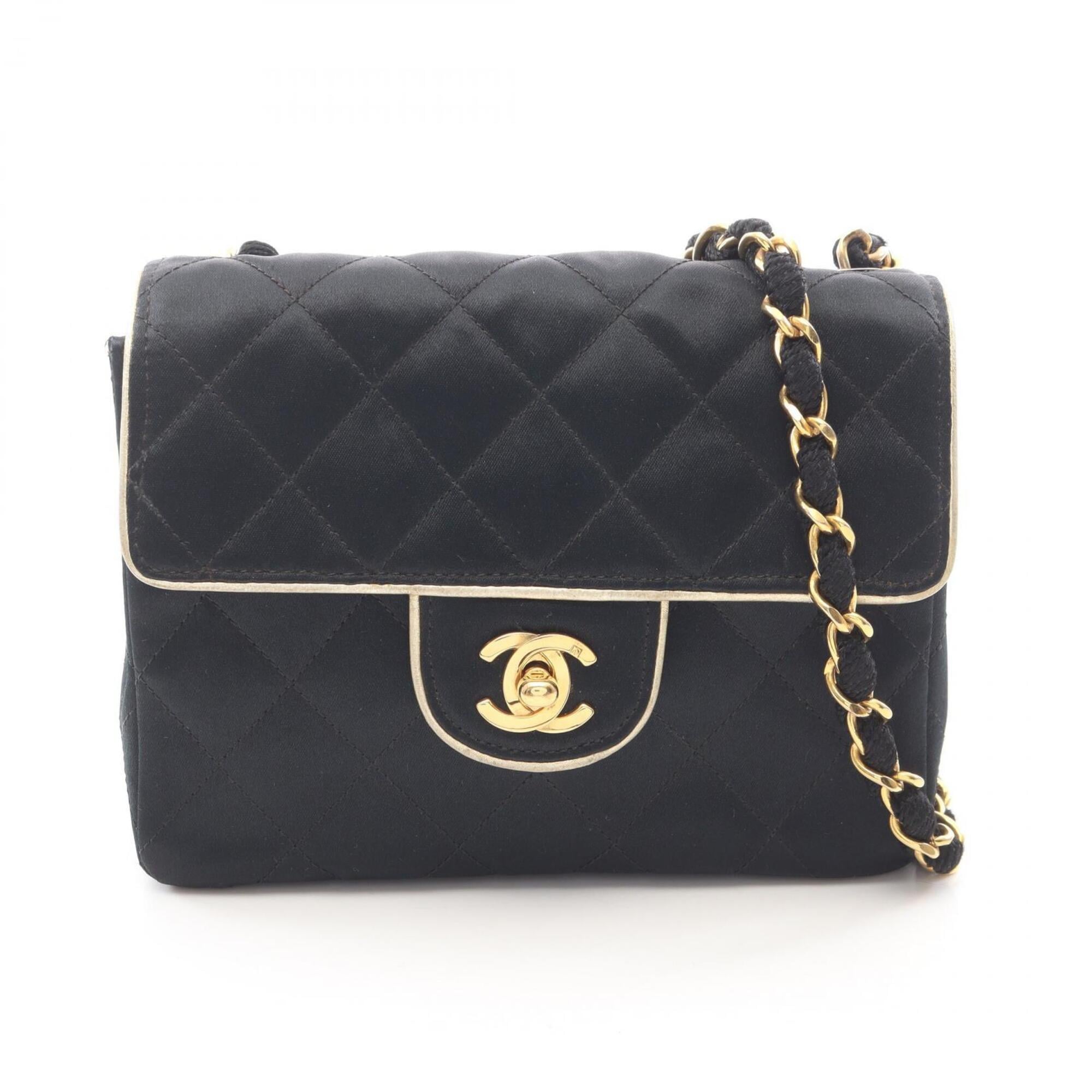 Chanel Black Fabric Leather Handbag Shoulder Bag (Pre-Owned)