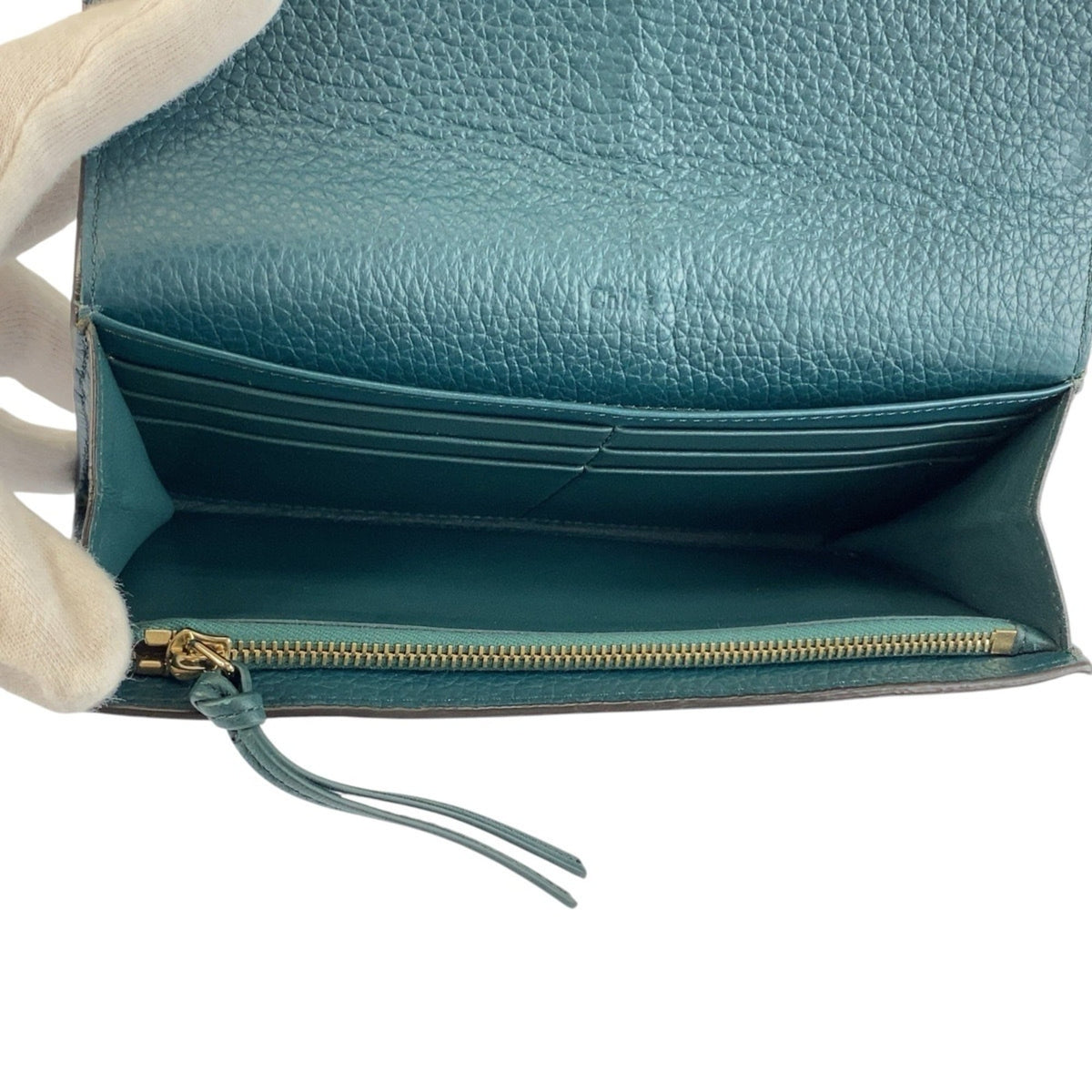 Chloé
