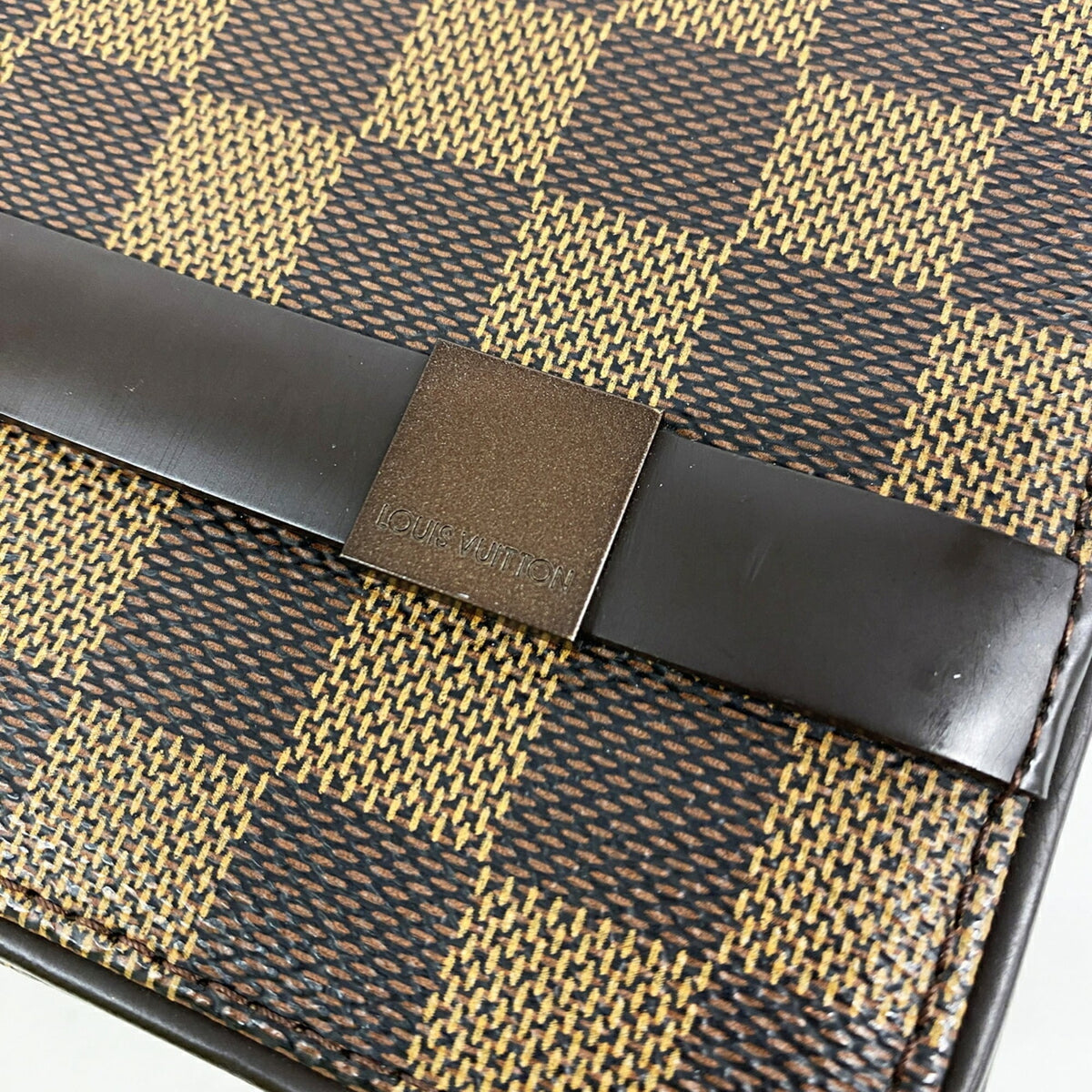 Louis Vuitton Ebene Shoulder Bag (Pre-Owned)