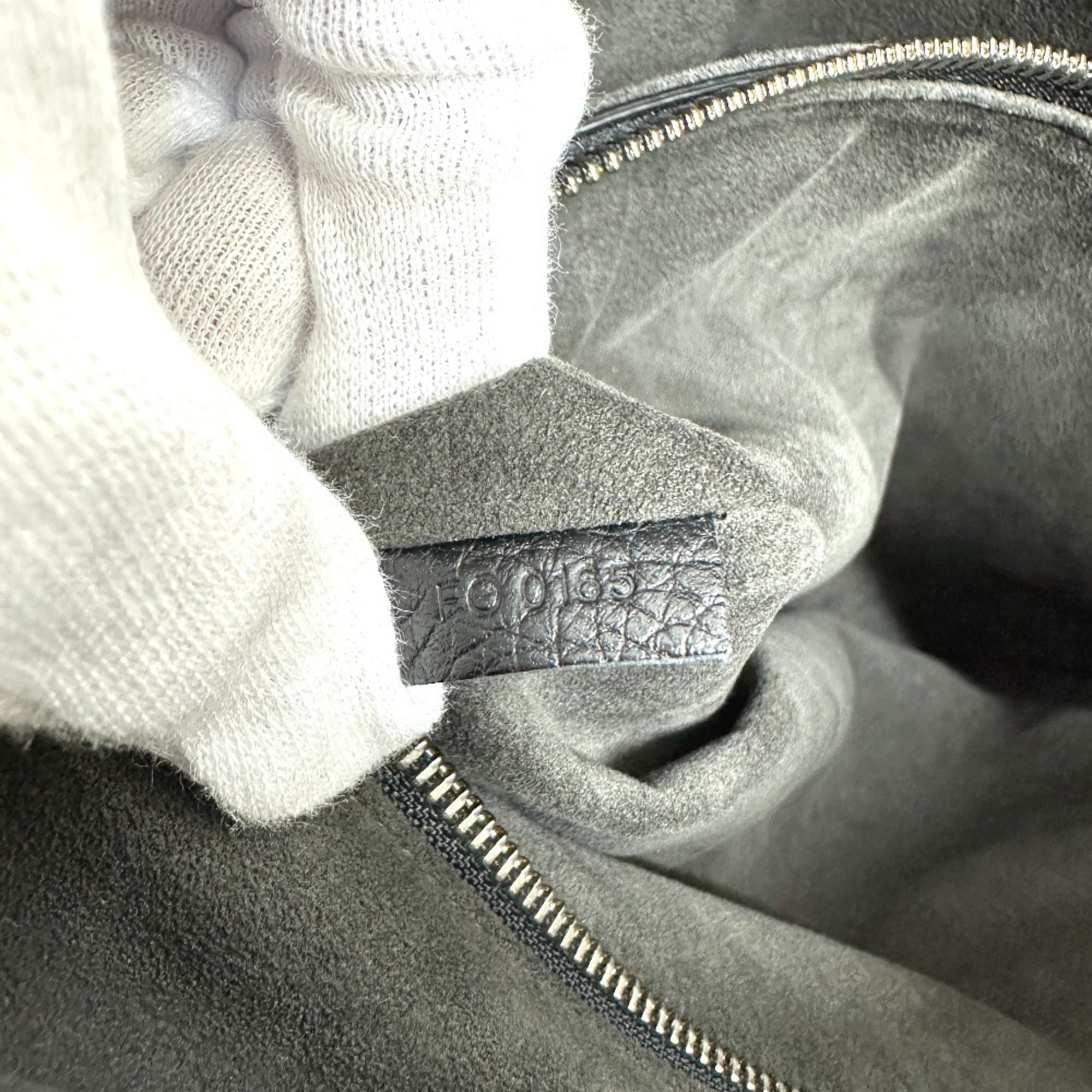 Louis Vuitton Black Leather Tote Bag (Pre-Owned)