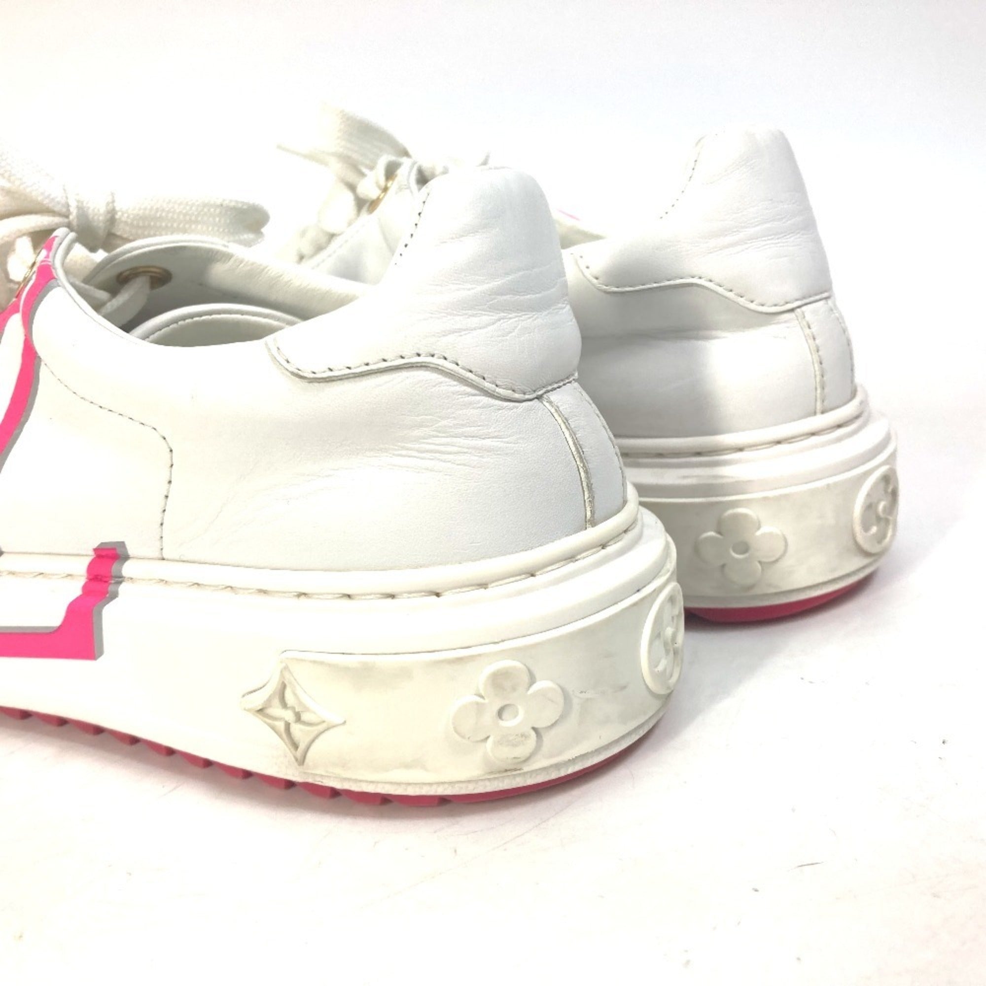 Louis Vuitton Pink White Sneakers (Pre-Owned)