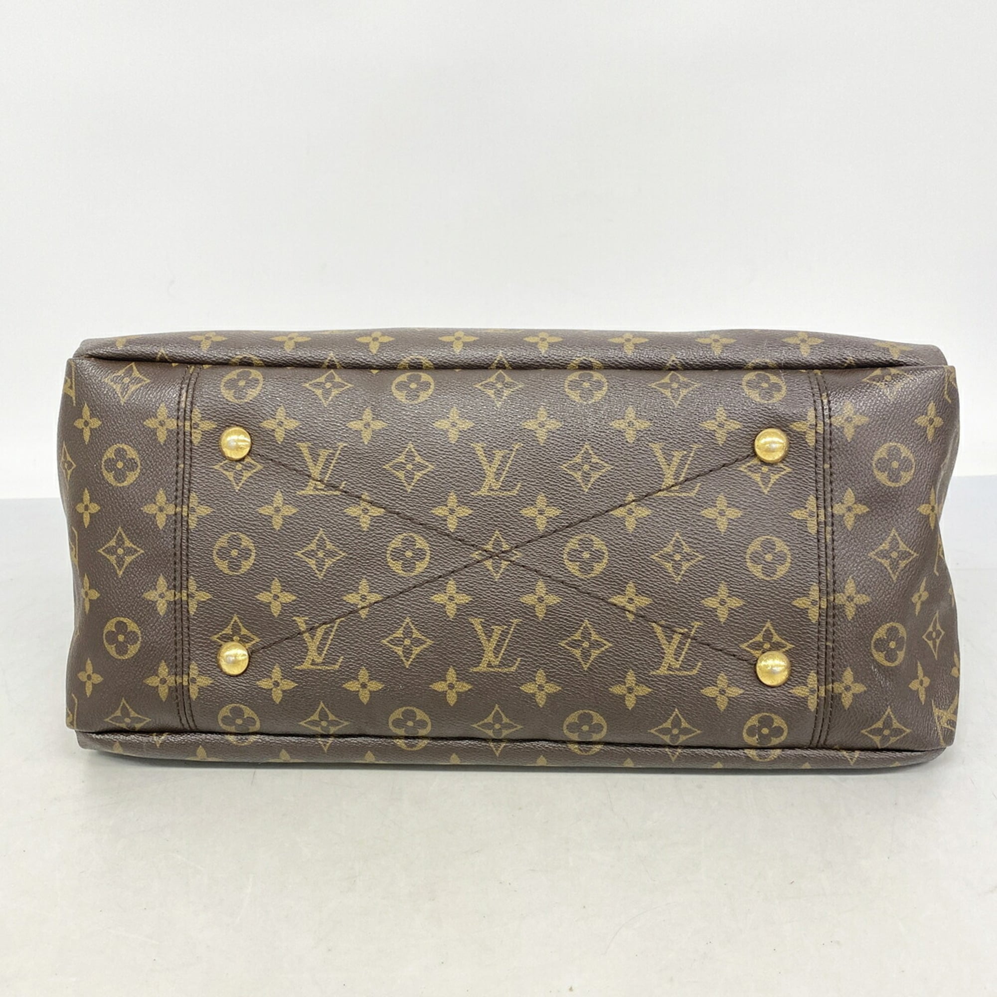 Louis Vuitton Brown Shoulder Bag (Pre-Owned)