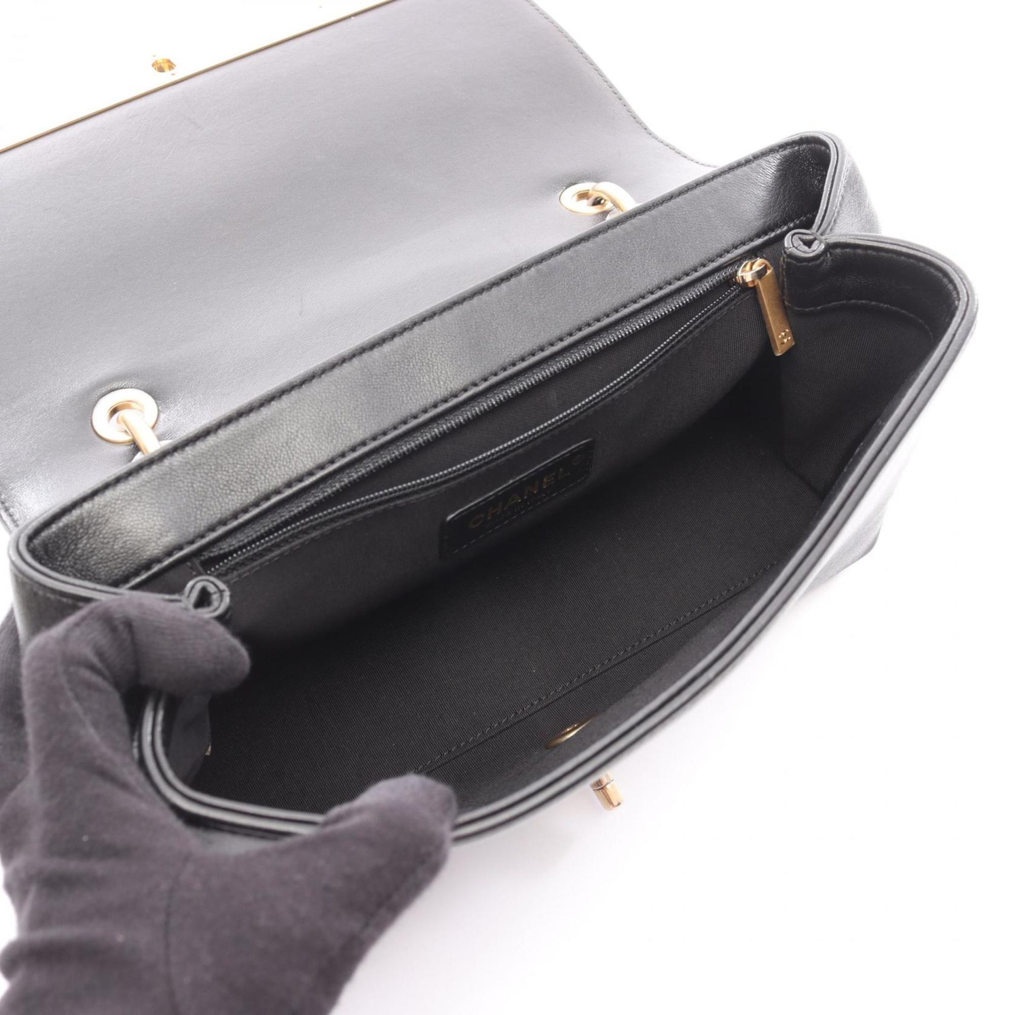 Chanel Black Leather Handbag Shoulder Bag (Pre-Owned)