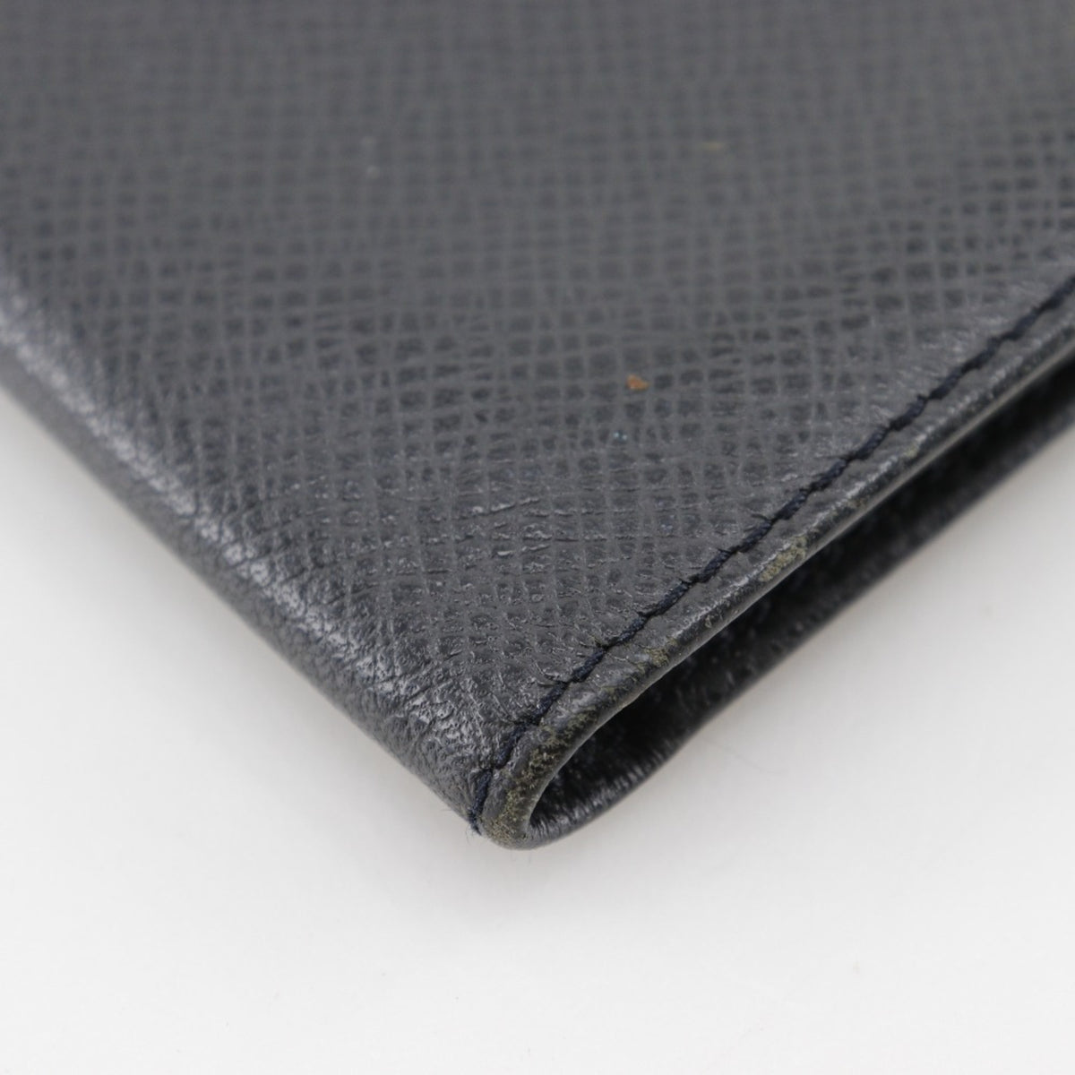 Louis Vuitton Ardoise Taiga Leather Long Bill Wallet (Bi-Fold) (Pre-Owned)