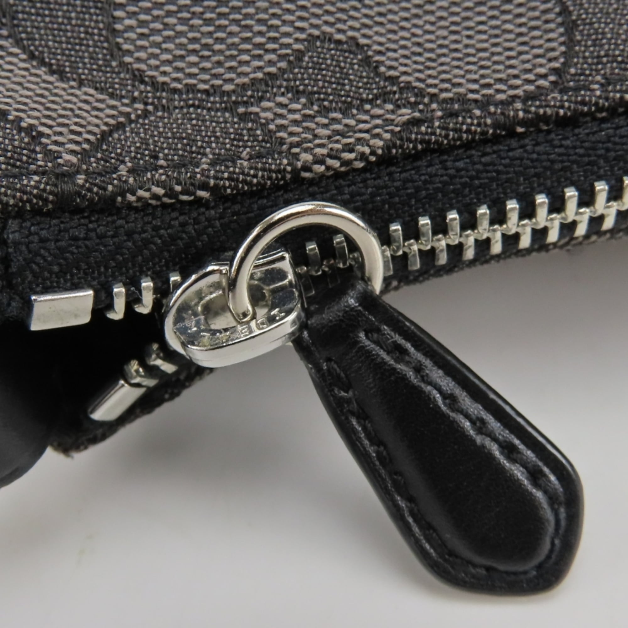 Coach Black Gray Canvas Leather Shoulder Bag (Pre-Owned)