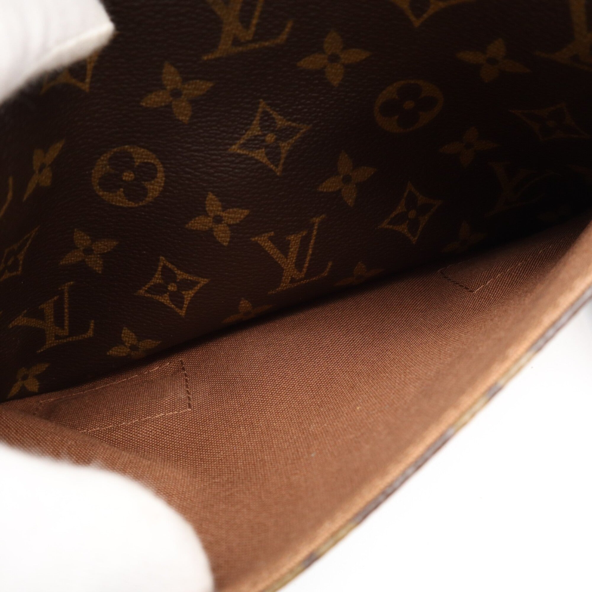 Louis Vuitton Beige Brown Monogram Shoulder Bag (Pre-Owned)