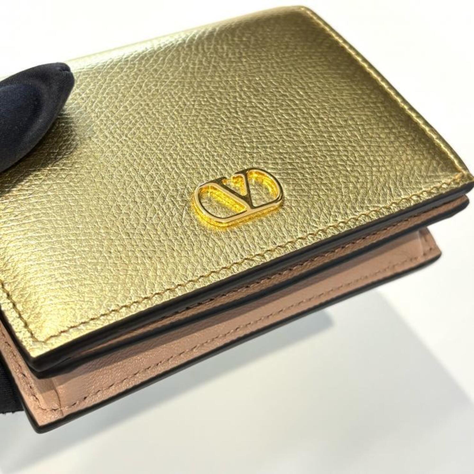 Valentino Beige Leather Wallet (Bi-Fold) (Pre-Owned)