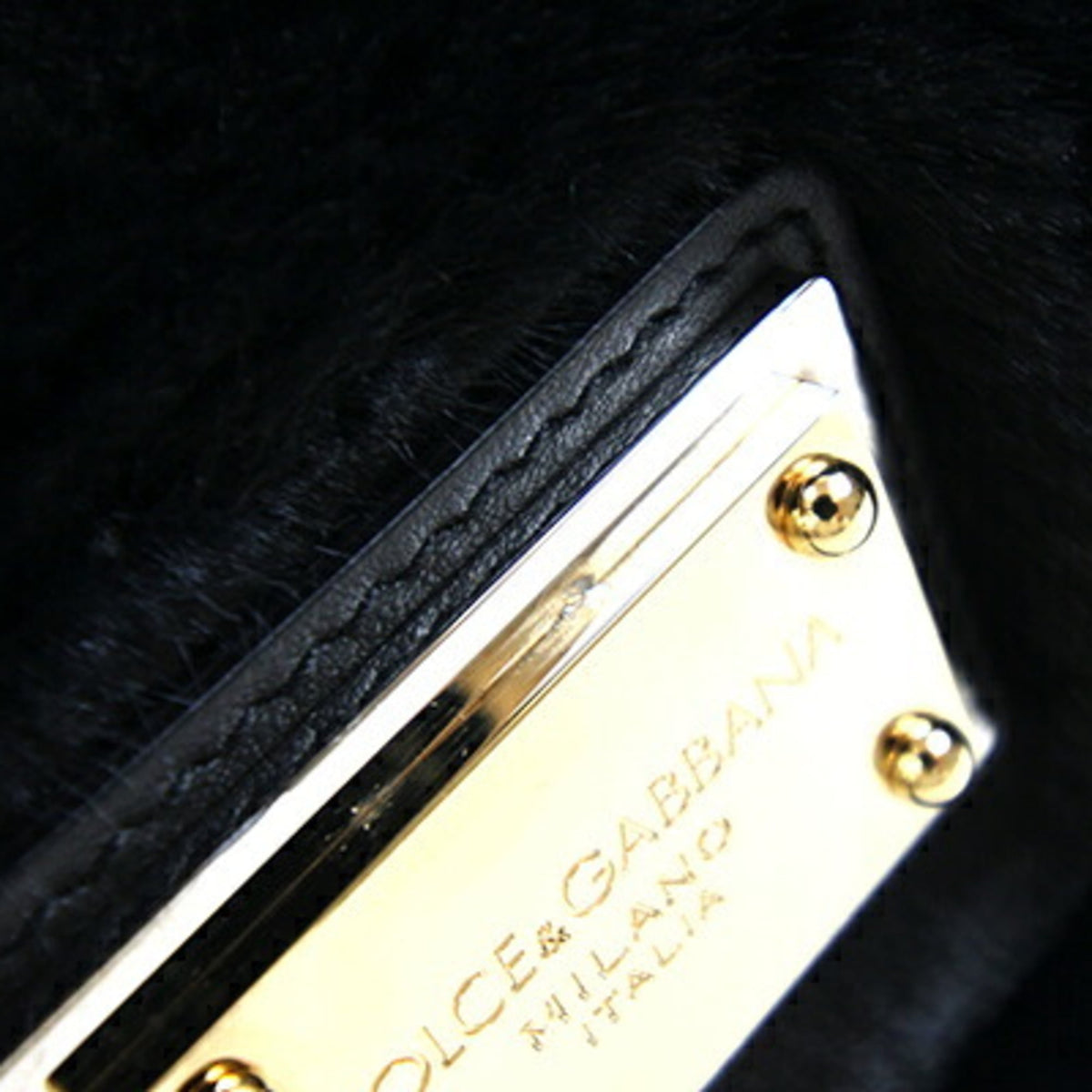 Dolce & Gabbana Black Leather Handbag (Pre-Owned)