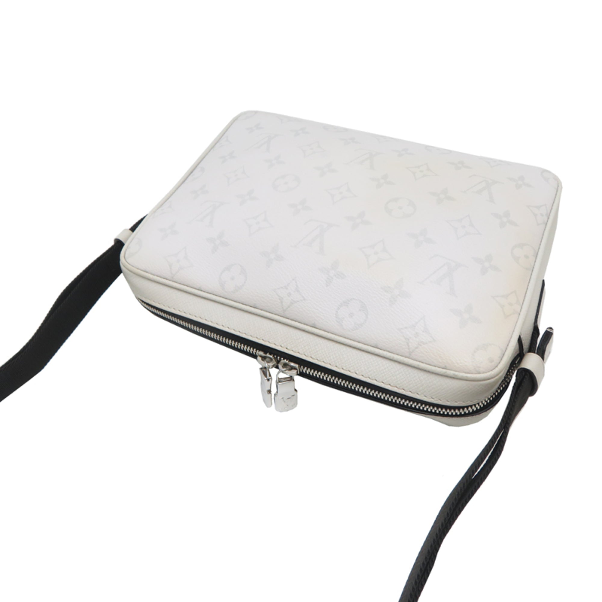 Louis Vuitton White Taigarama Messenger Bag (Pre-Owned)