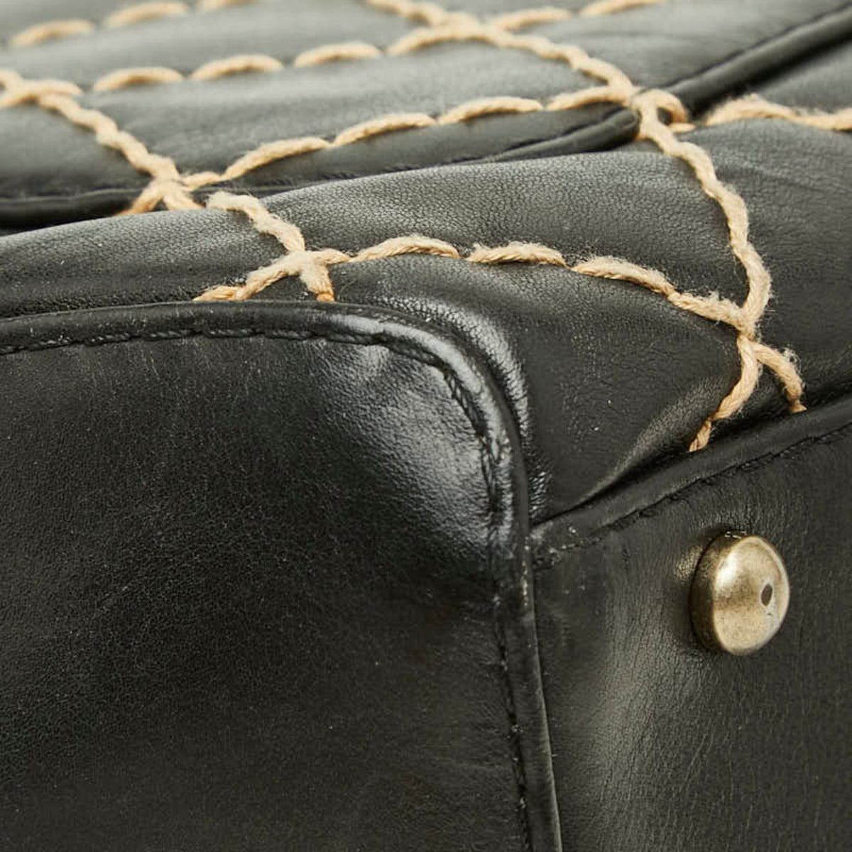 Chanel Black Leather Boston Bag Handbag (Pre-Owned)