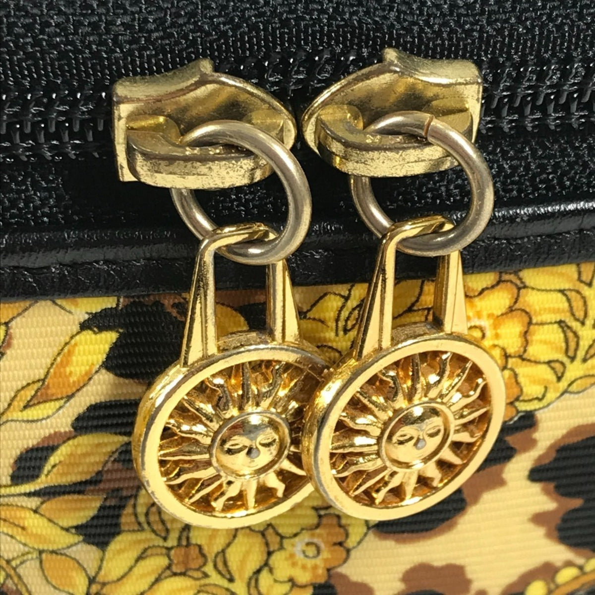 Versace Black Yellow Handbag Pouch (Pre-Owned)