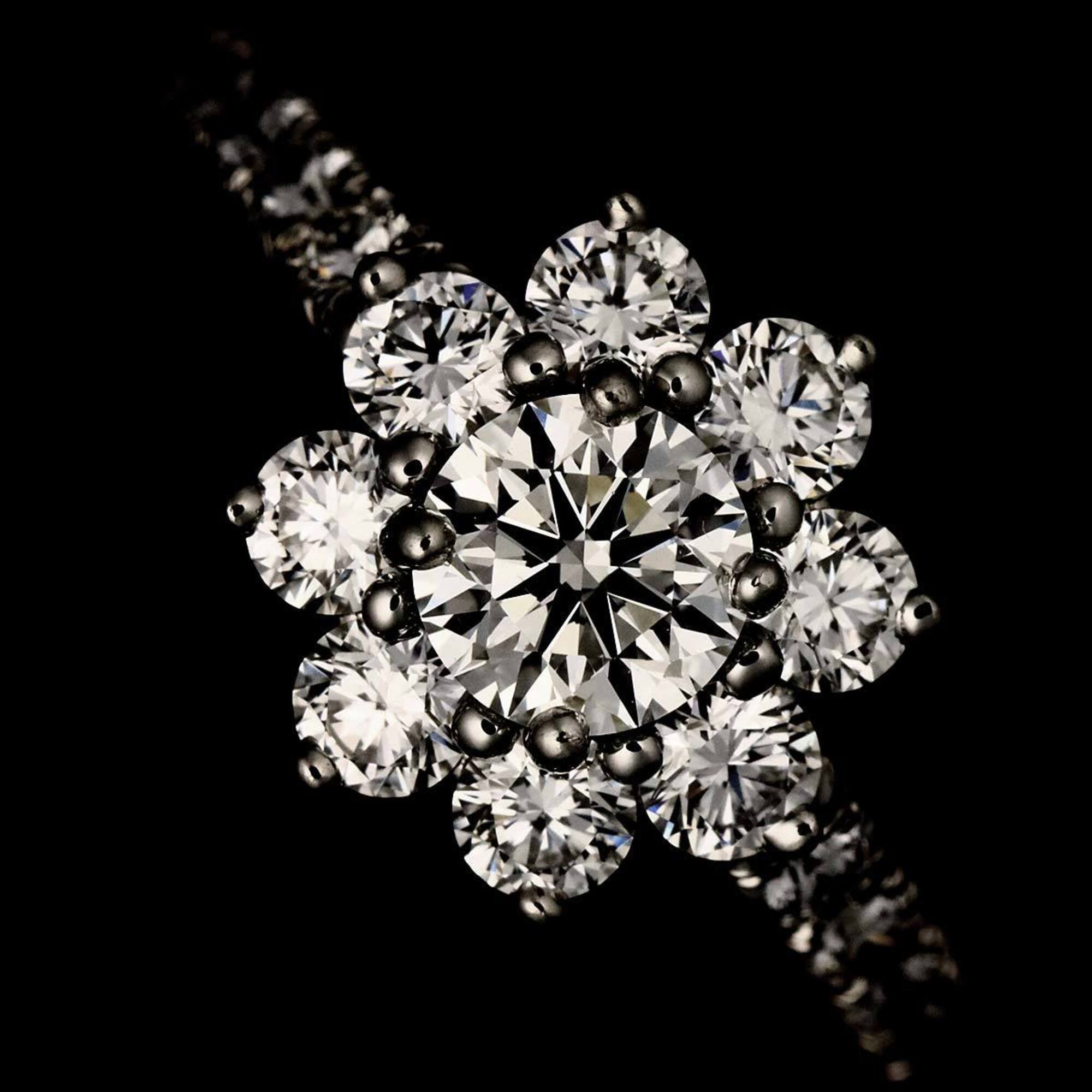 Harry Winston Platinum Platinum 950 Band Ring (Pre-Owned)
