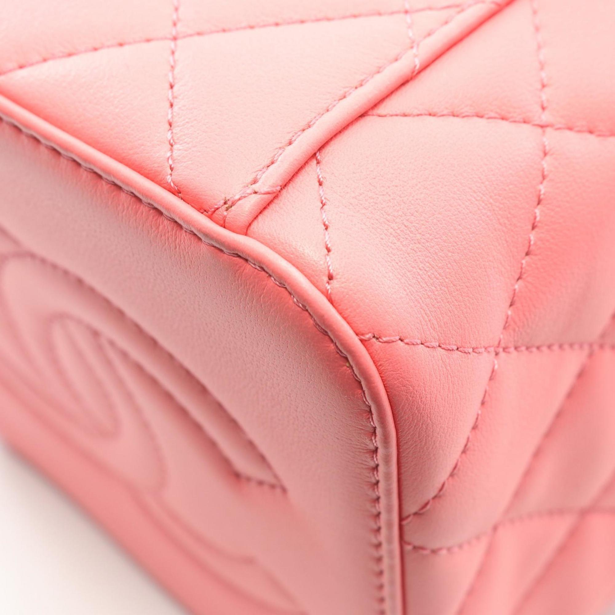 Chanel Pink Leather Shoulder Bag (Pre-Owned)