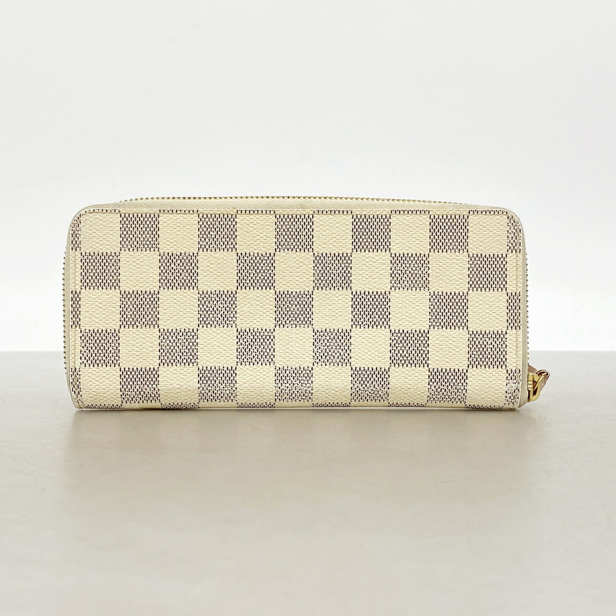 Louis Vuitton Rose Ballerine White Long Wallet (Bi-Fold) (Pre-Owned)