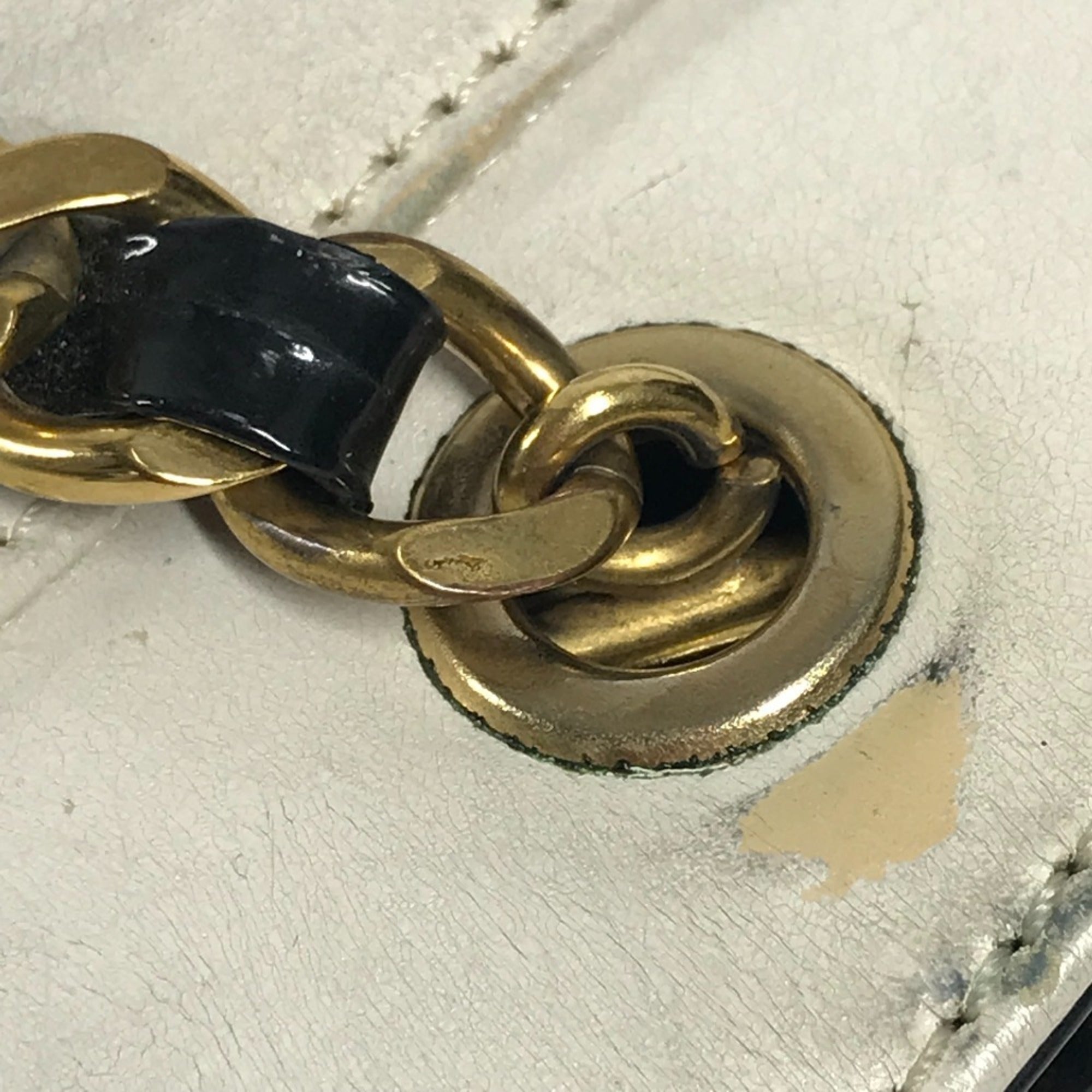 Chanel White Vinyl Leather Shoulder Bag Tote Bag (Pre-Owned)