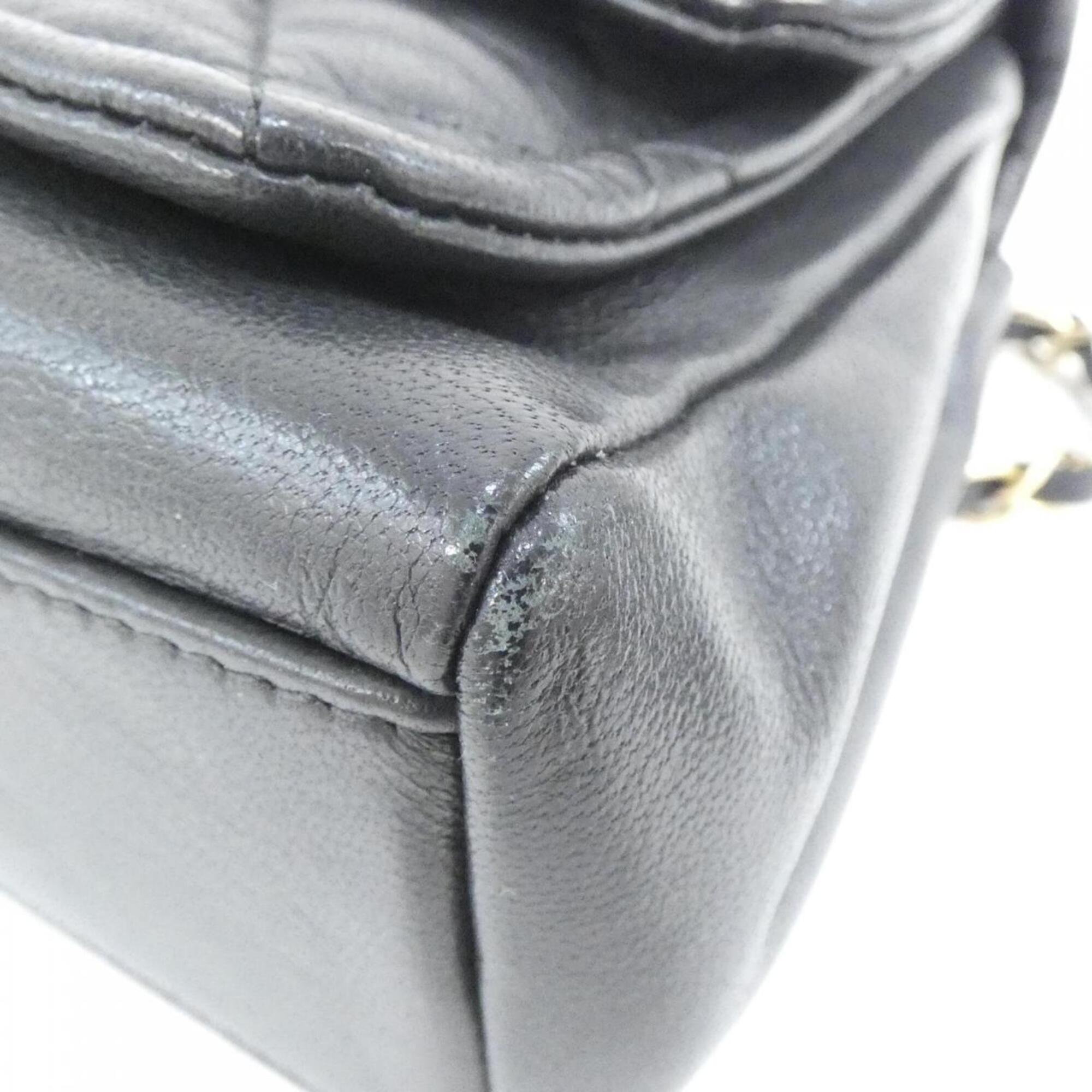 Chanel Black Leather Handbag (Pre-Owned)