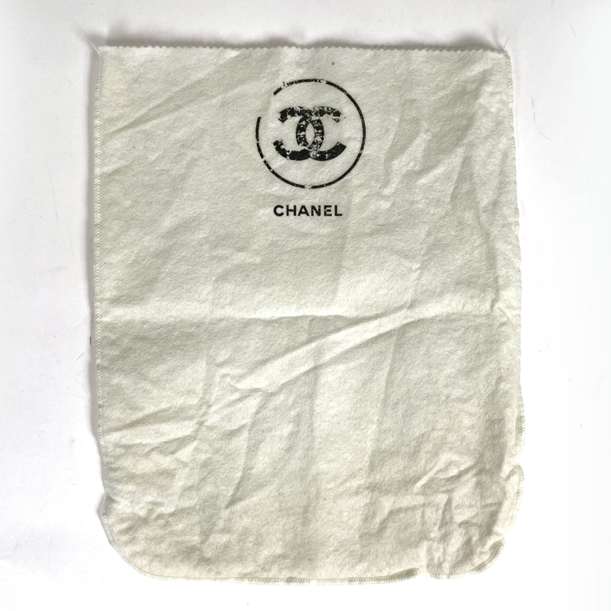 Chanel Black White Leather Shoulder Bag (Pre-Owned)