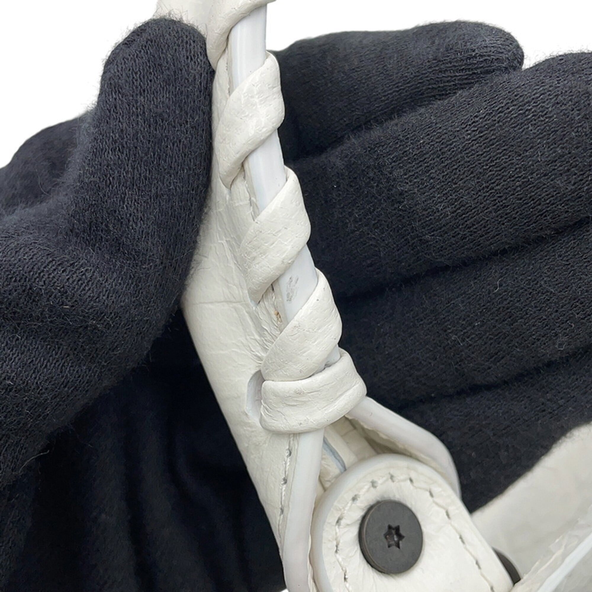 Balenciaga White Leather Handbag Shoulder Bag (Pre-Owned)