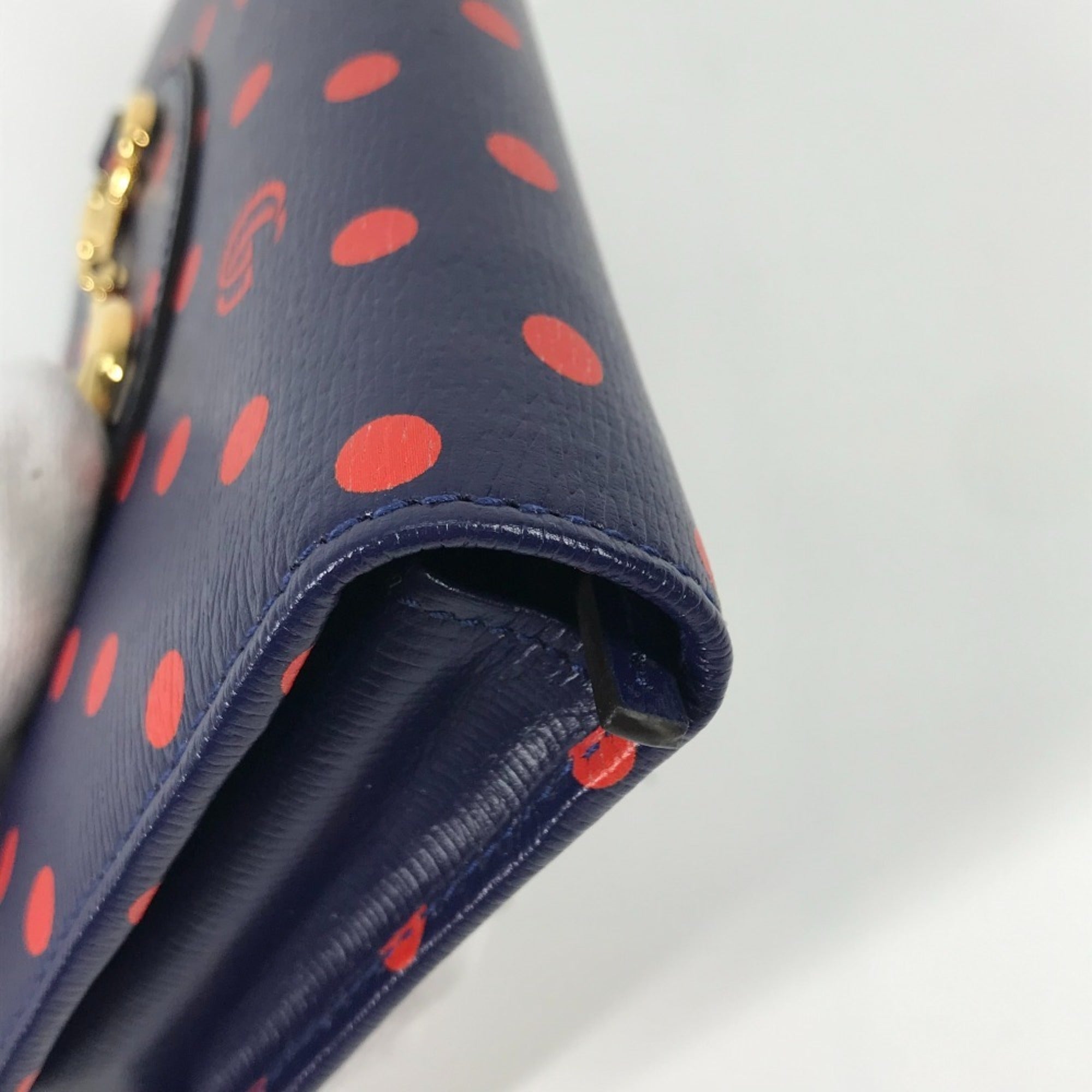 Gucci Navy Red Color Leather Chain/Shoulder Wallet (Pre-Owned)