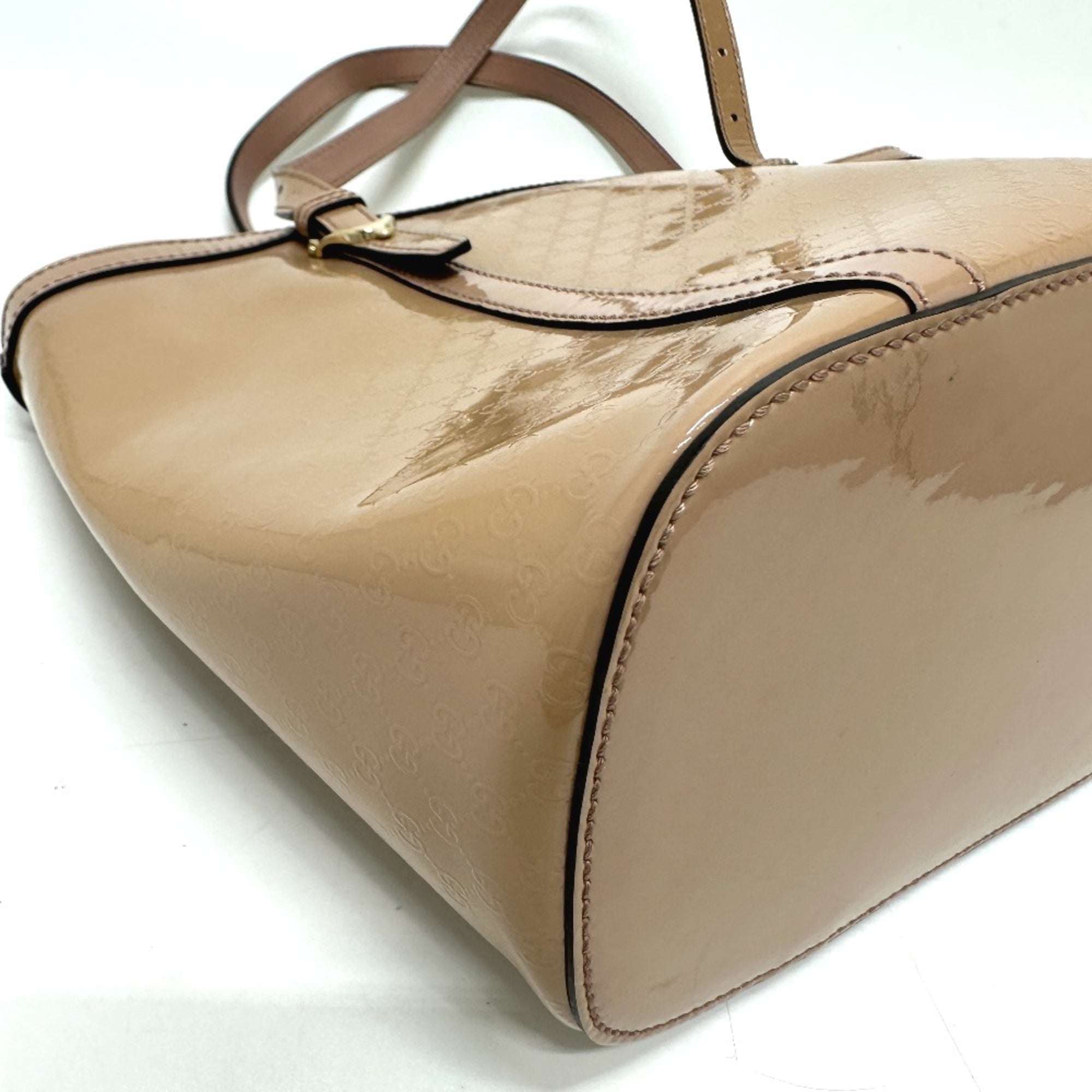 Gucci Beige Patent Leather Tote Bag (Pre-Owned)