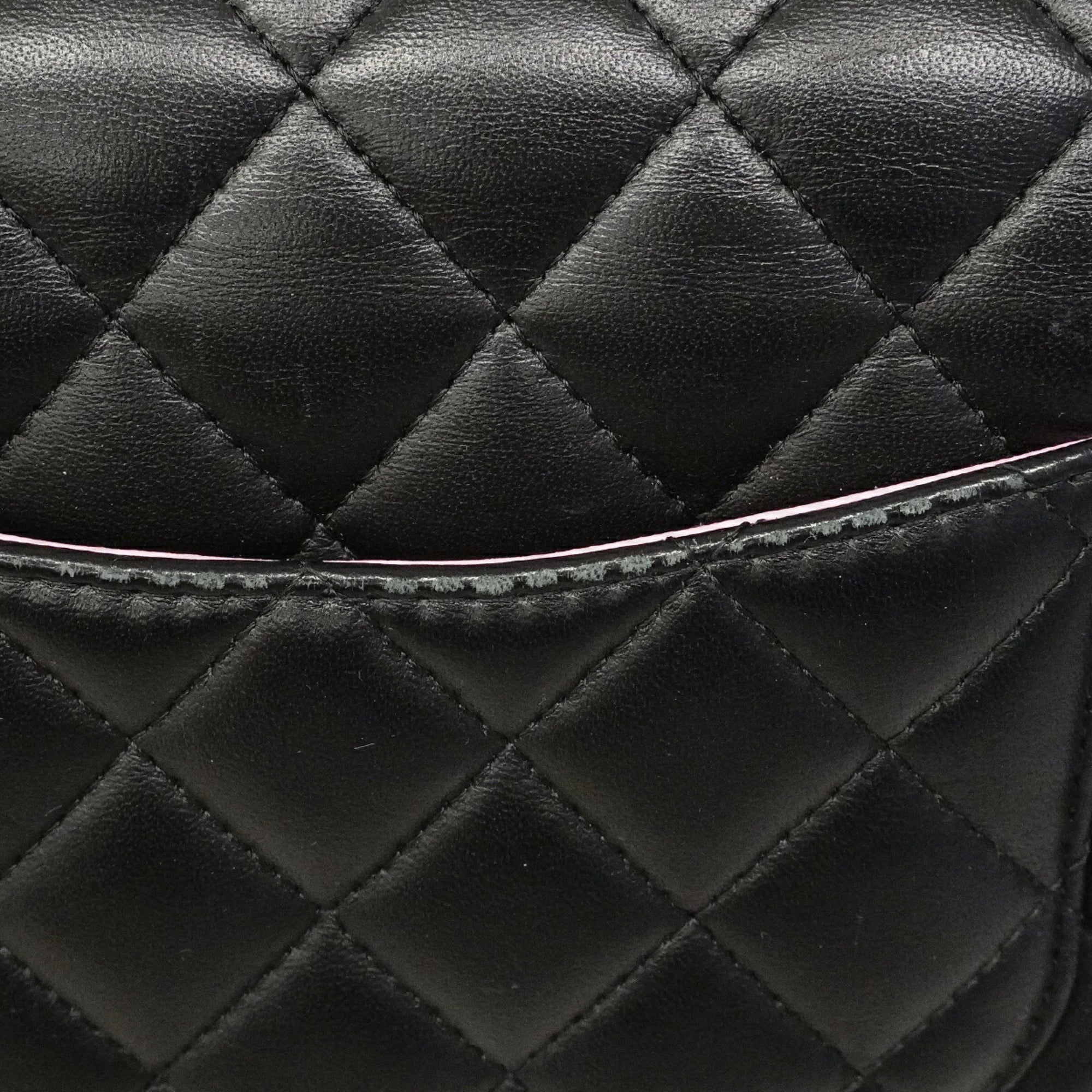 Chanel Black Leather Handbag (Pre-Owned)