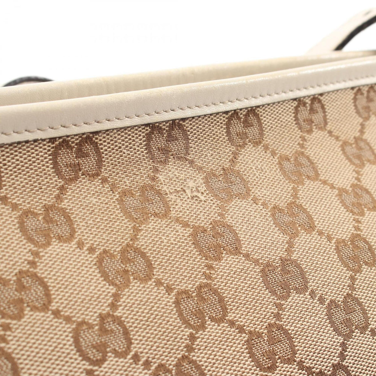 Gucci Beige White Gg Canvas Leather Handbag Shoulder Bag (Pre-Owned)