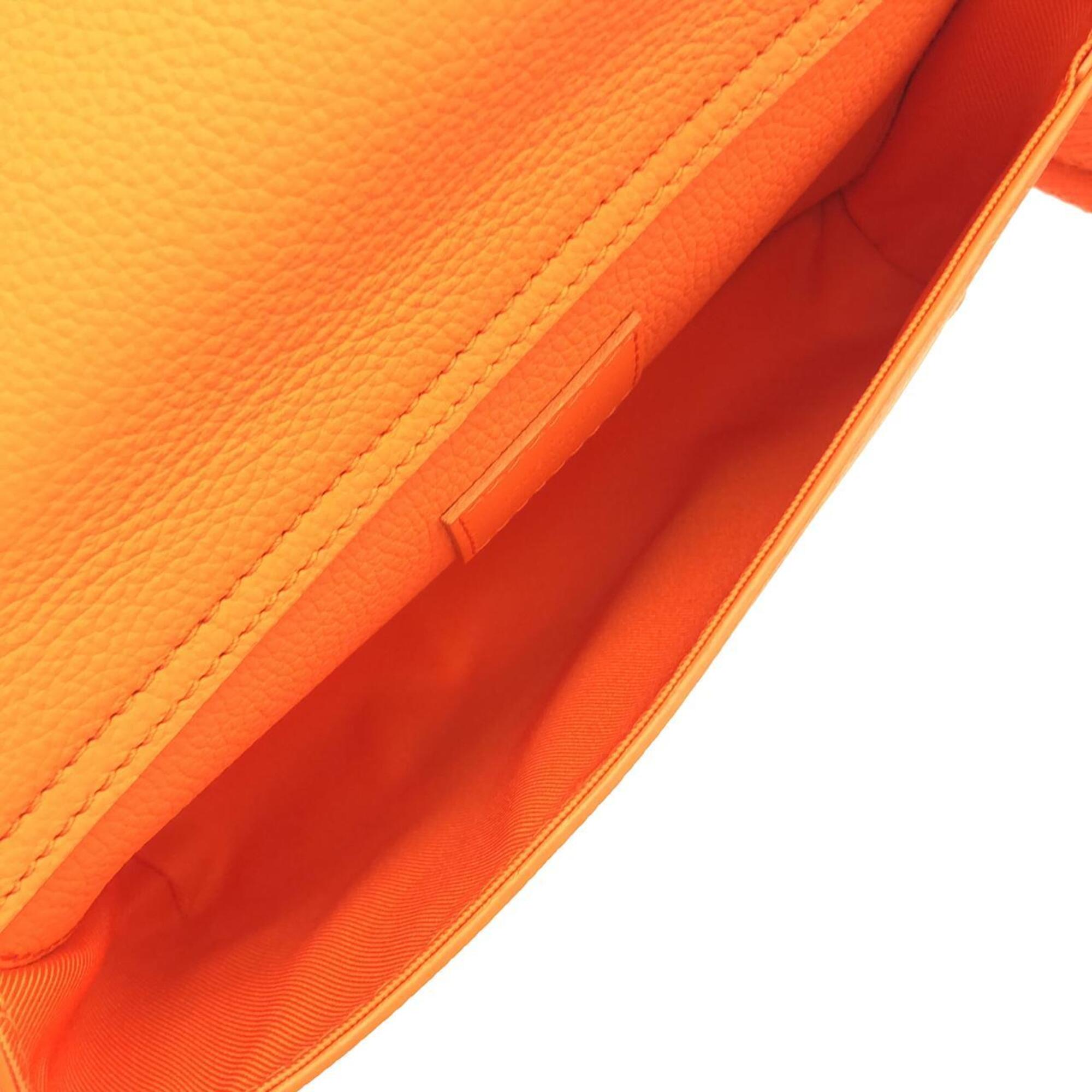Louis Vuitton Orange Leather Shoulder Bag (Pre-Owned)