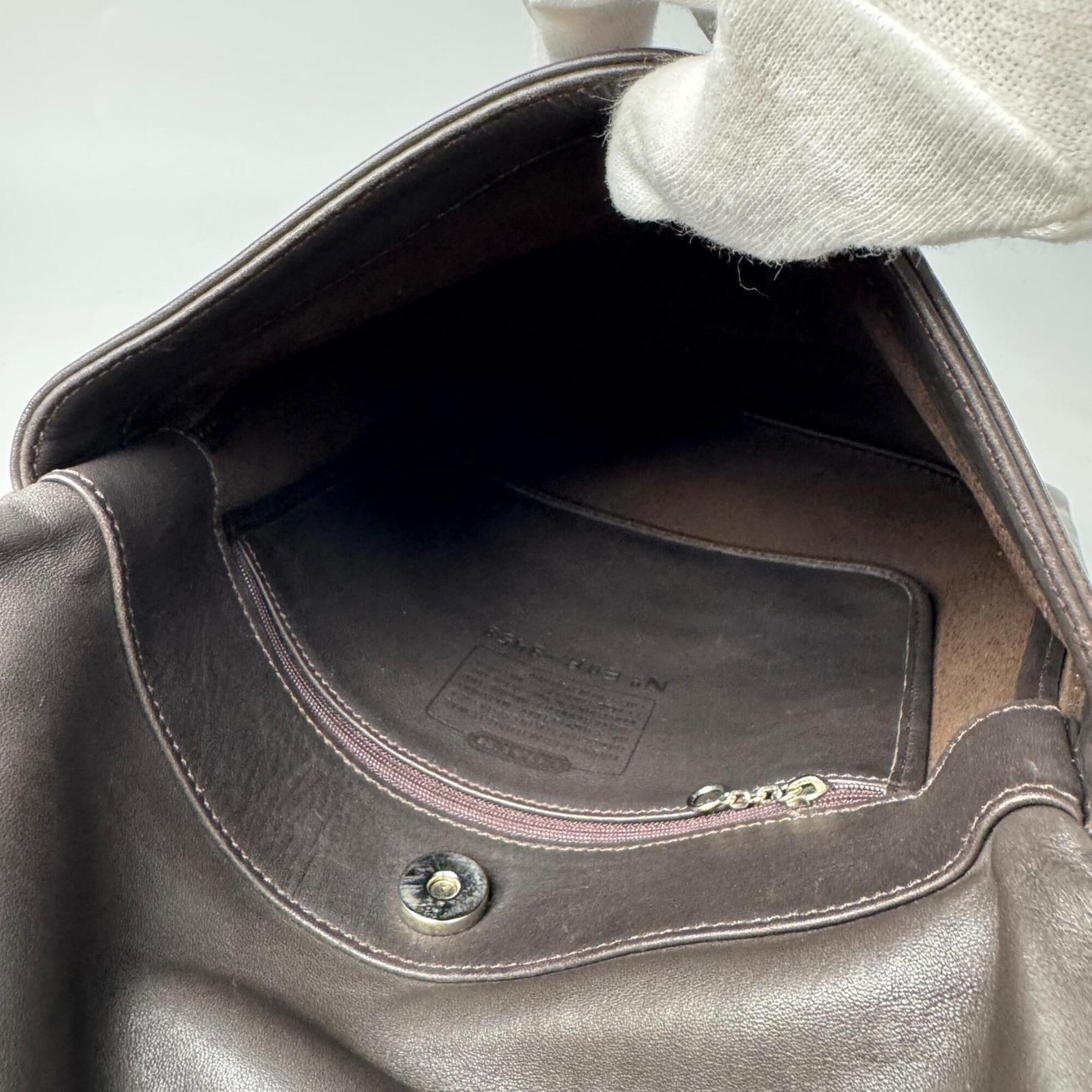 Coach Dark Brown Leather Shoulder Bag (Pre-Owned)