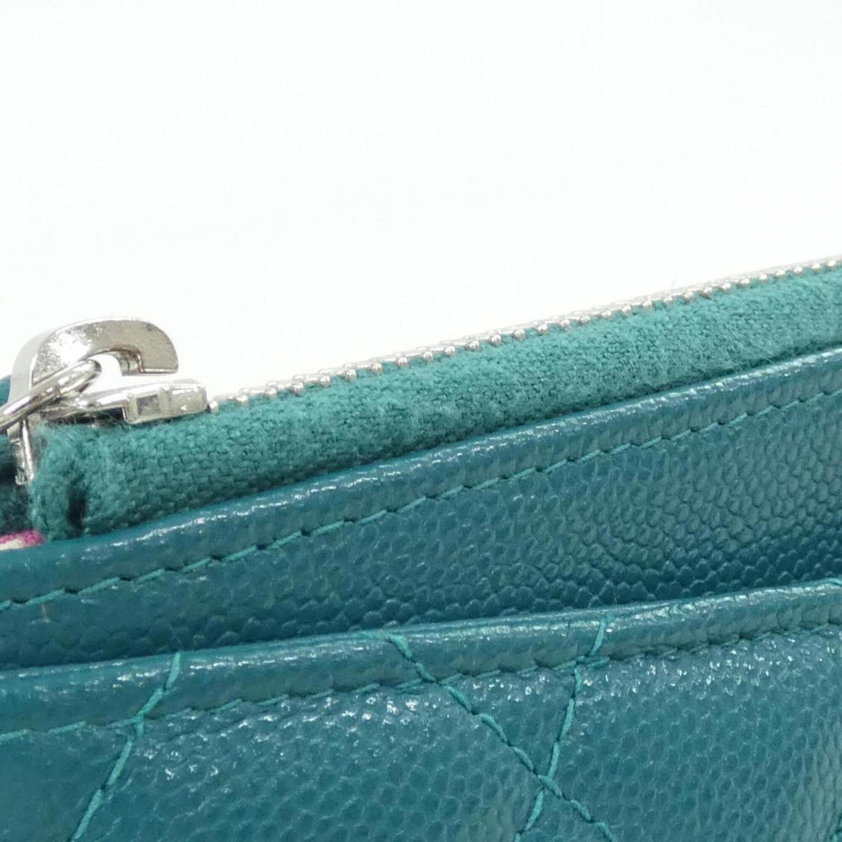 Chanel Green Grained Calfskin Handbag Pouch (Pre-Owned)