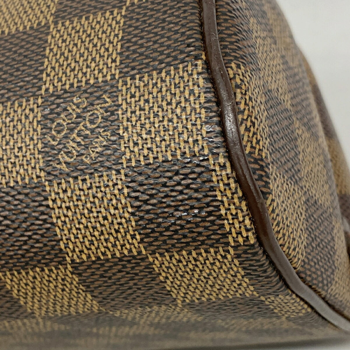 Louis Vuitton Ebene Handbag (Pre-Owned)