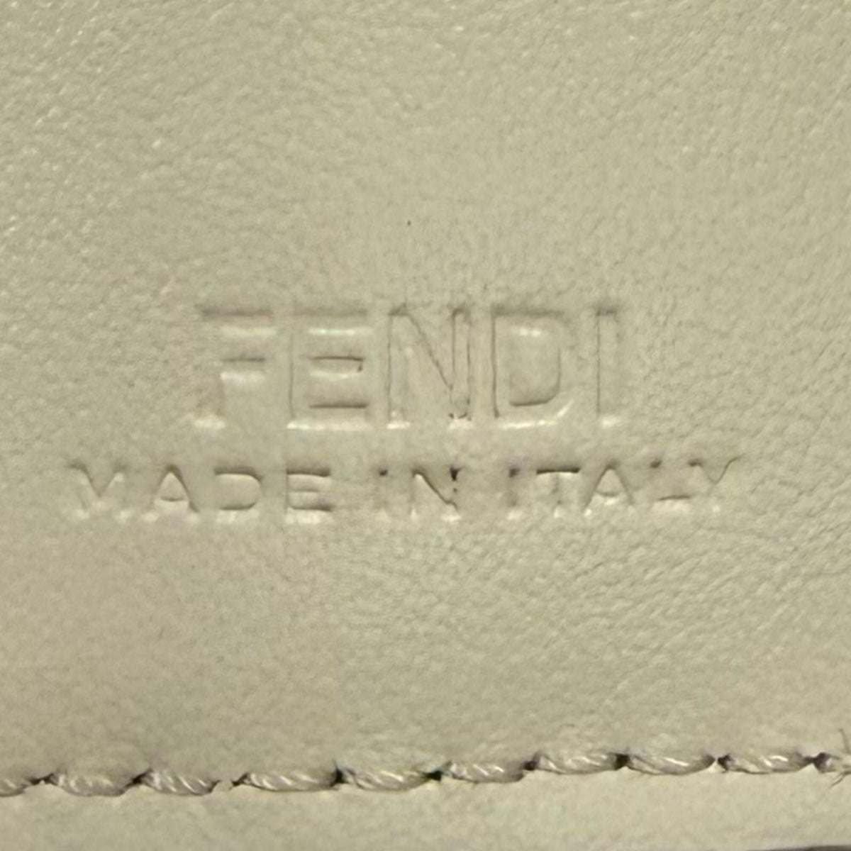 Fendi Beige Leather Wallet (Bi-Fold) (Pre-Owned)