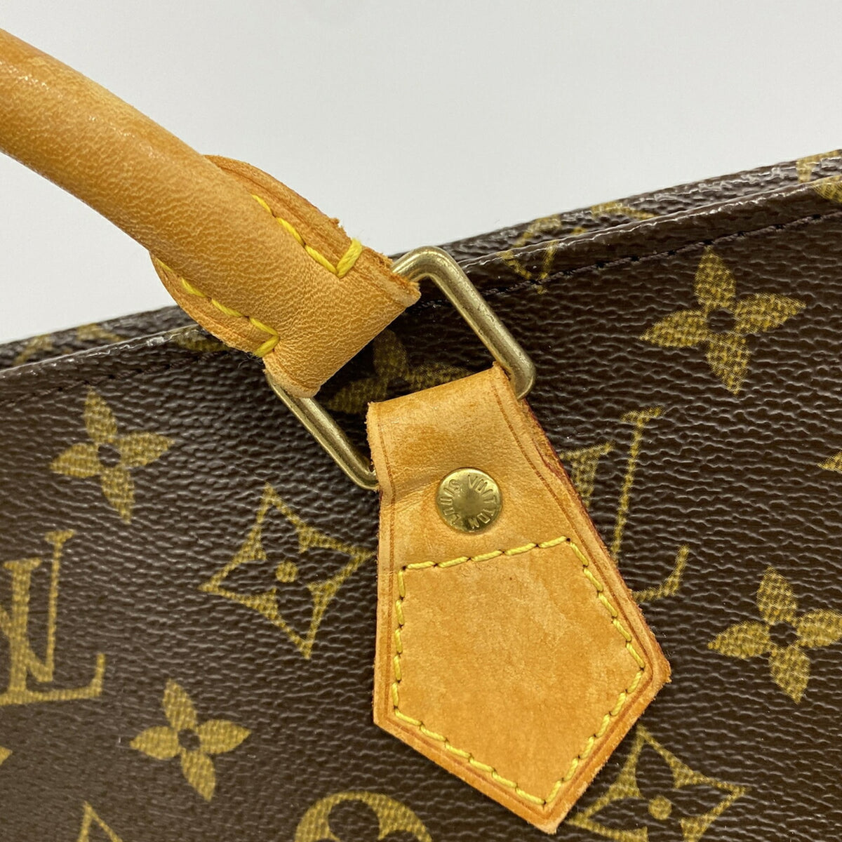 Louis Vuitton Brown Tote Bag (Pre-Owned)