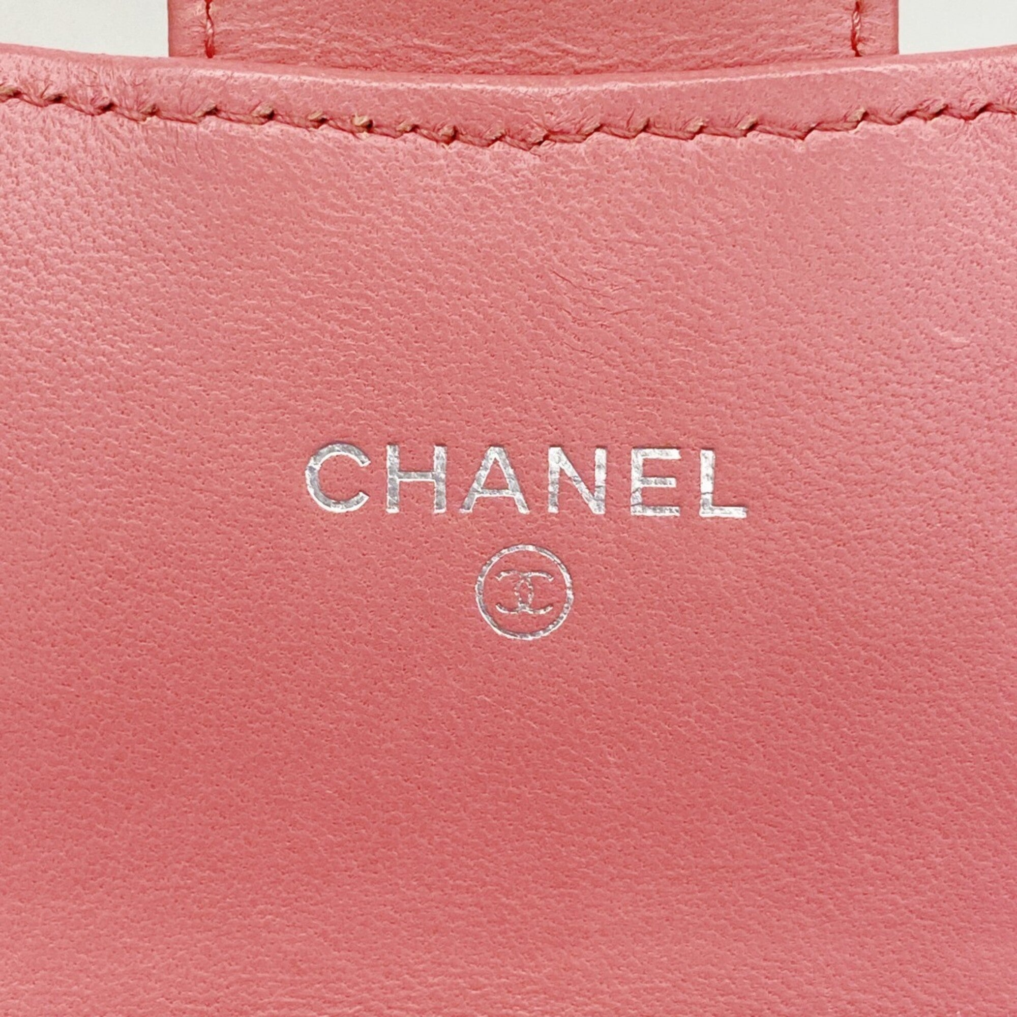 Chanel Pink Leather Long Wallet (Bi-Fold) (Pre-Owned)