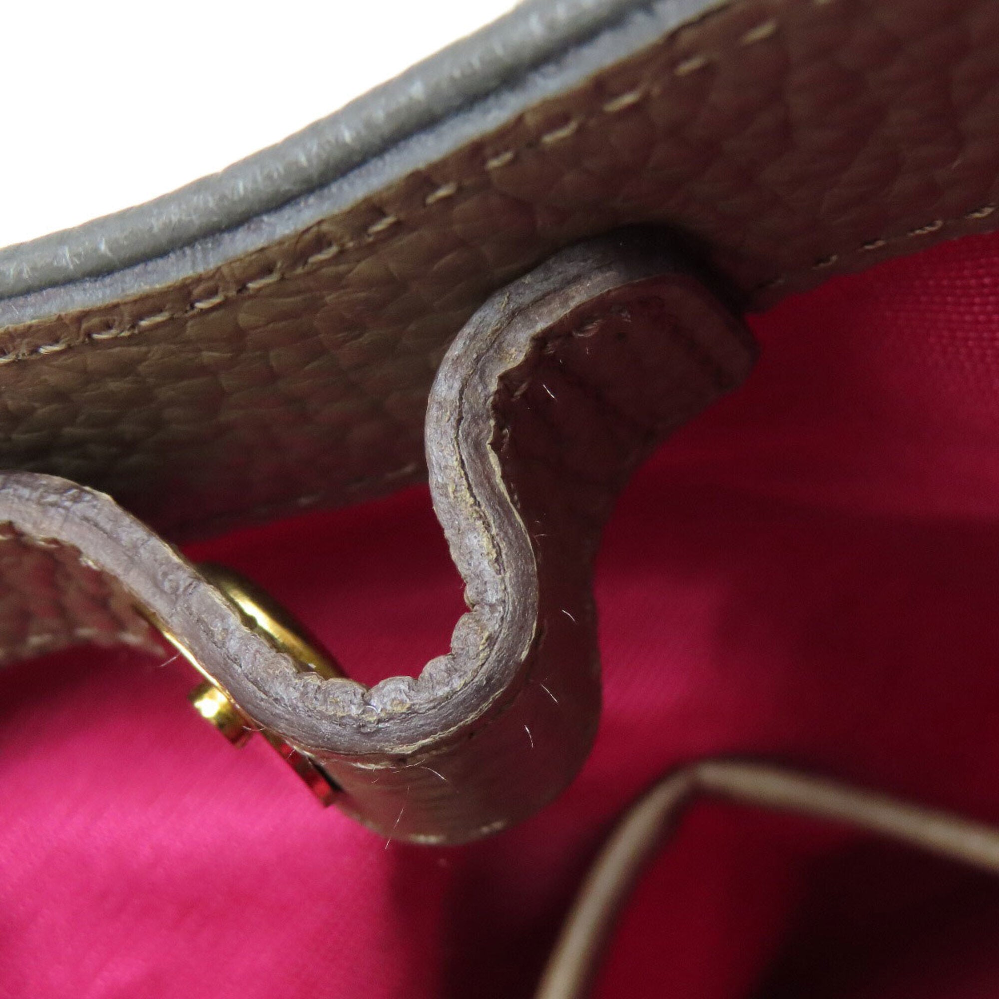 A.D.M.J Gray Leather Handbag (Pre-Owned)