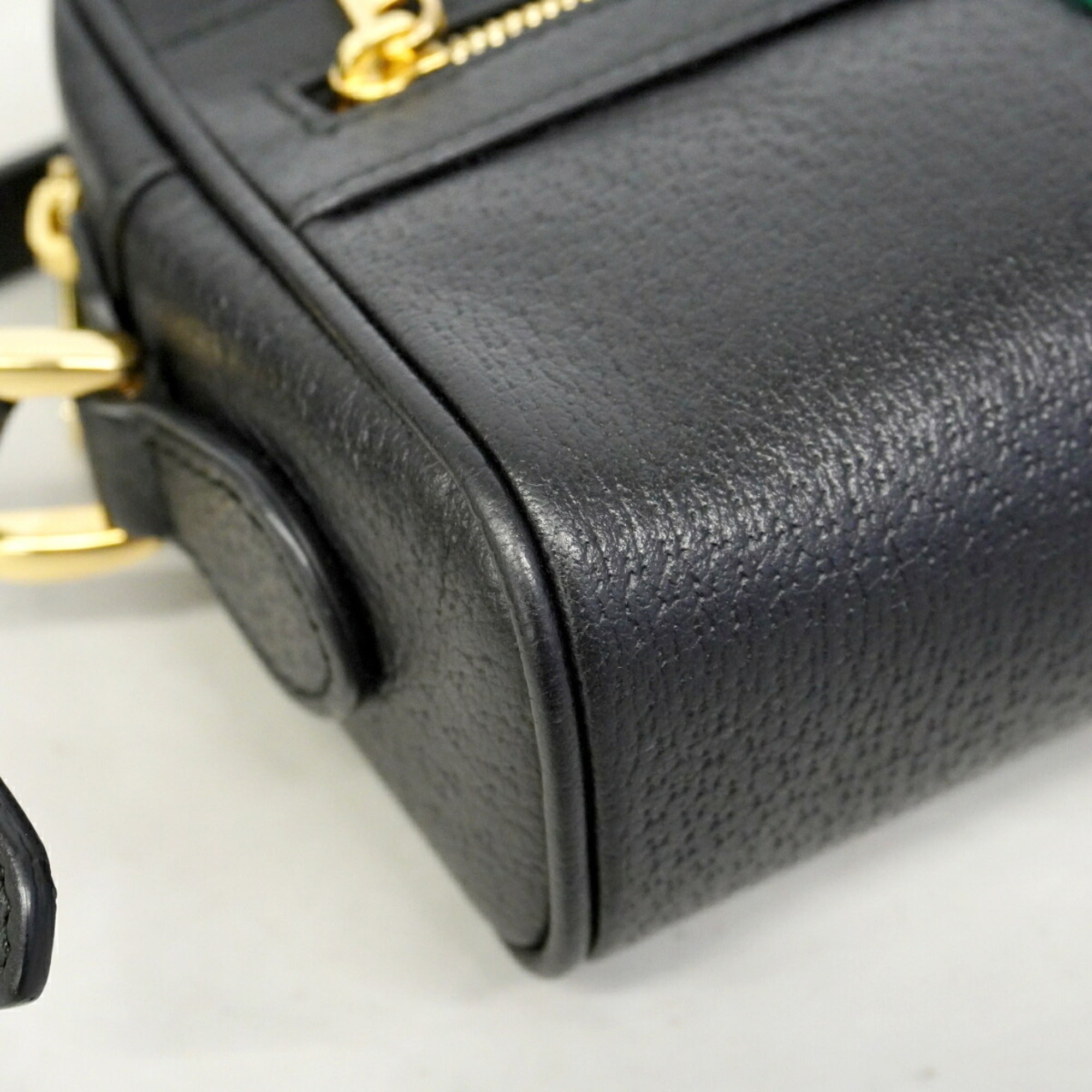 Gucci Black Leather Shoulder Bag (Pre-Owned)
