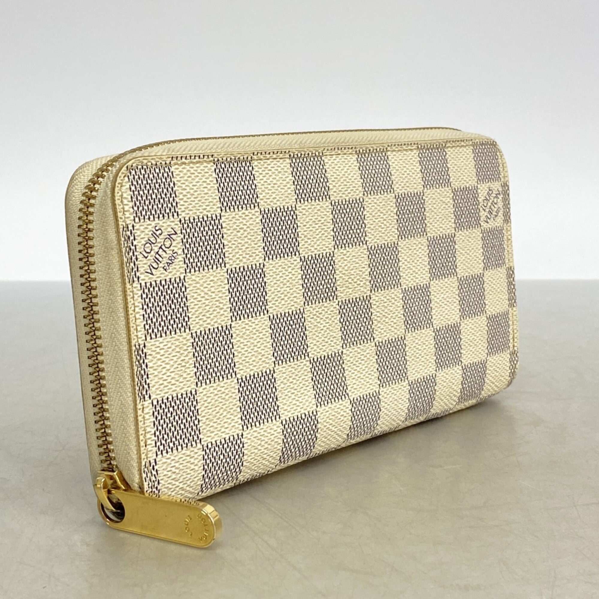 Louis Vuitton White Long Wallet (Bi-Fold) (Pre-Owned)