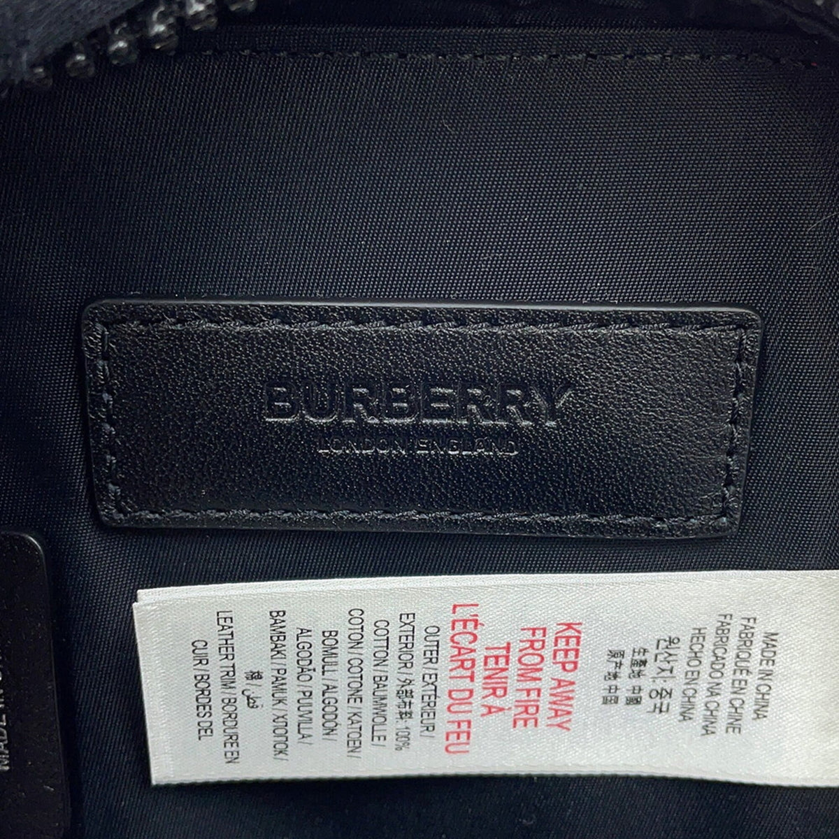 Burberry Black Red Color White Pvc Crossbody Bag Shoulder Bag (Pre-Owned)
