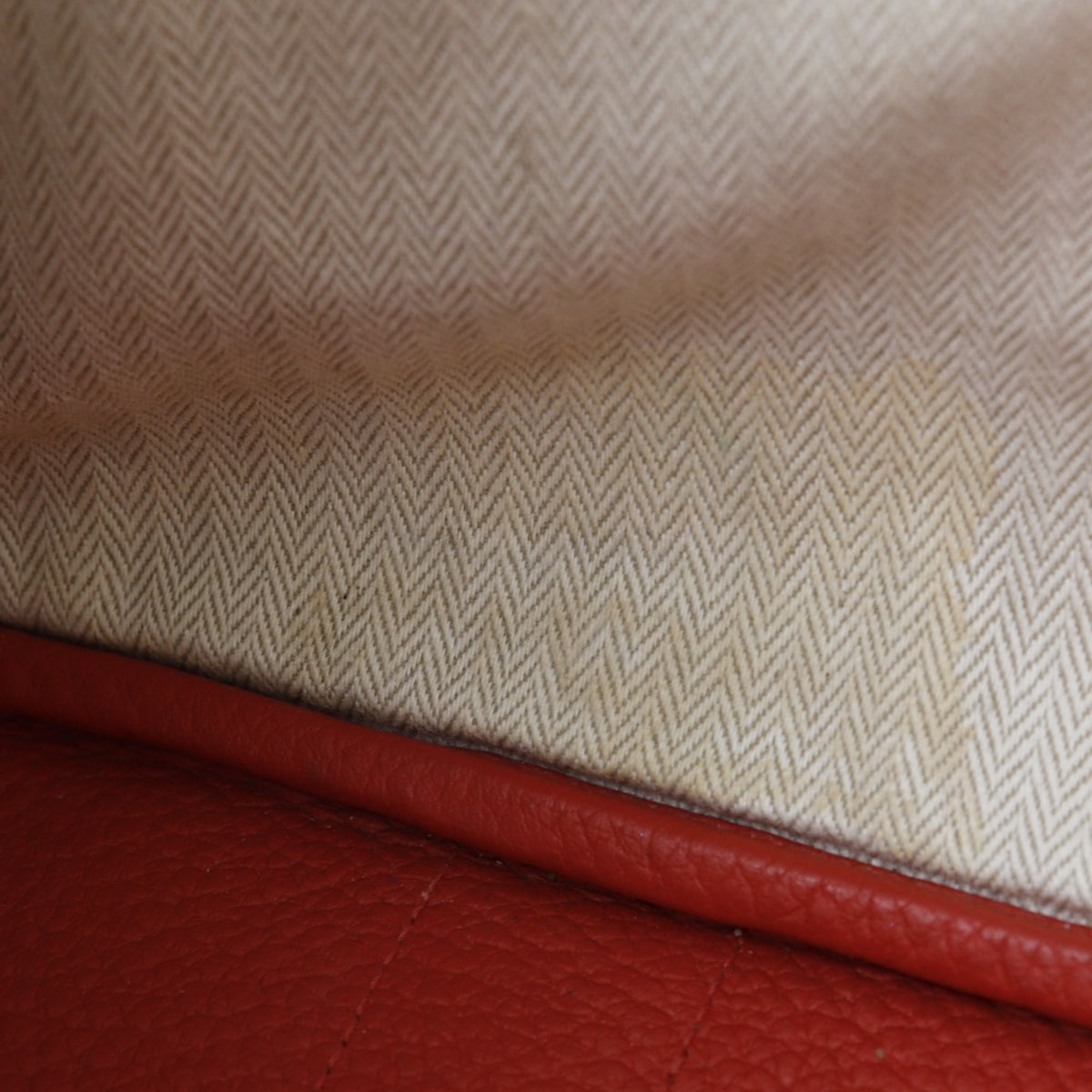 Hermes Red Color Negonda Leather Tote Bag (Pre-Owned)