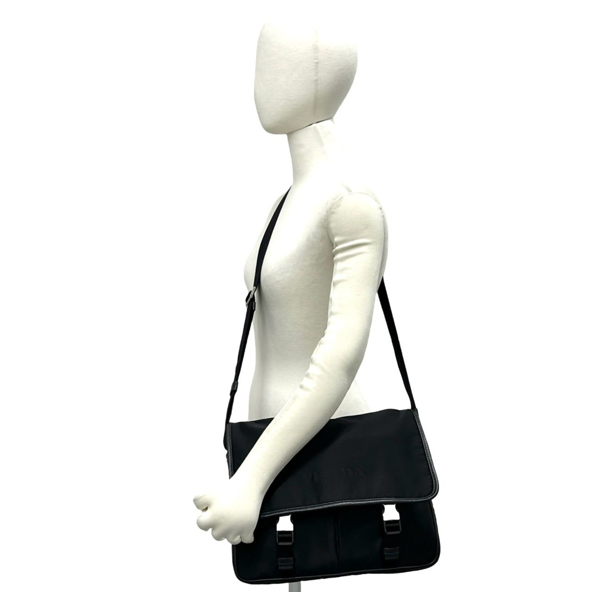 Prada Black Nylon Leather Shoulder Bag (Pre-Owned)