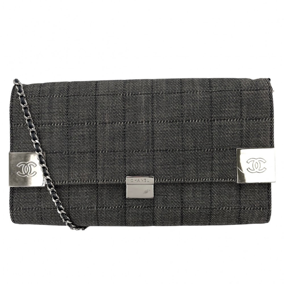 Chanel Gray Denim Handbag Shoulder Bag (Pre-Owned)