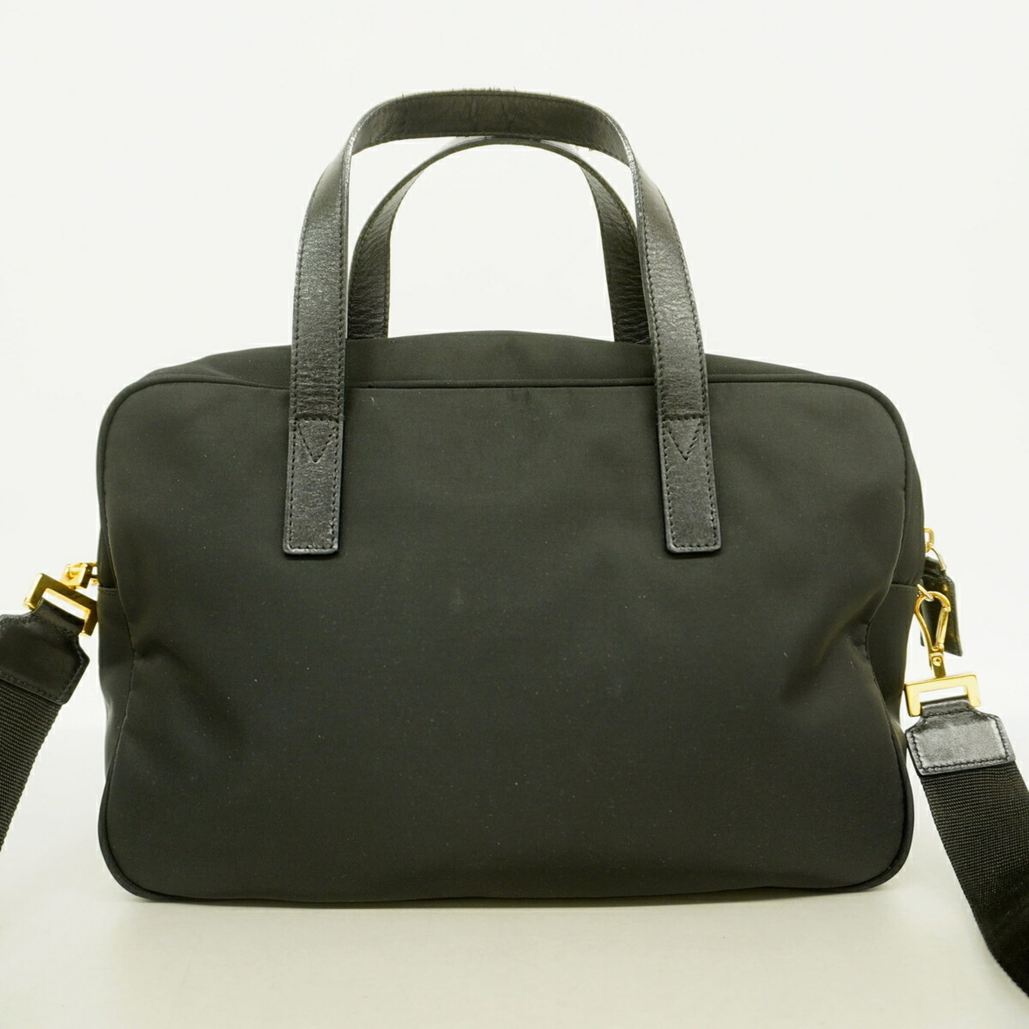 Fendi Black Nylon Handbag (Pre-Owned)