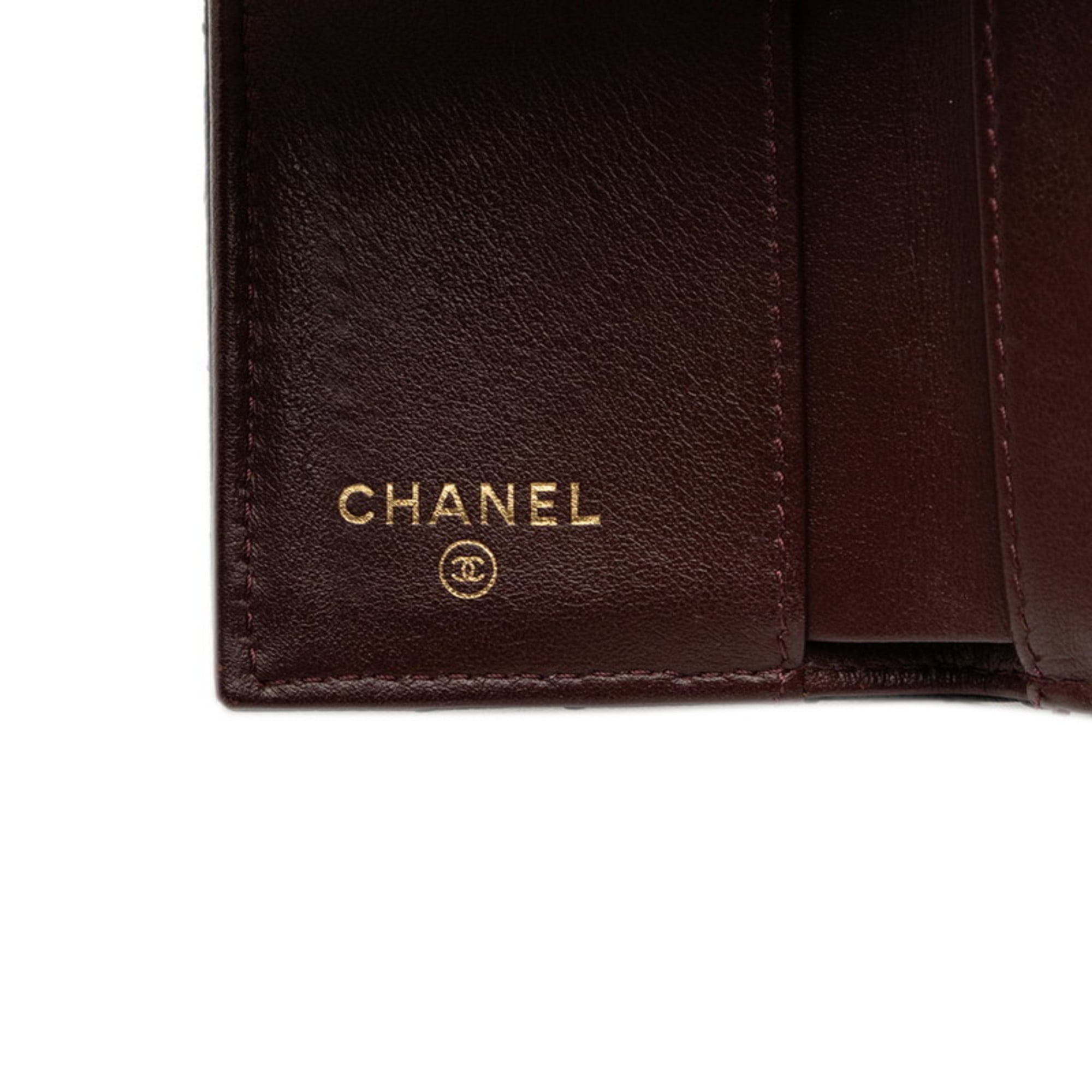 Chanel Matelasse Black Grained Calfskin Wallet (Tri-Fold) (Pre-Owned)