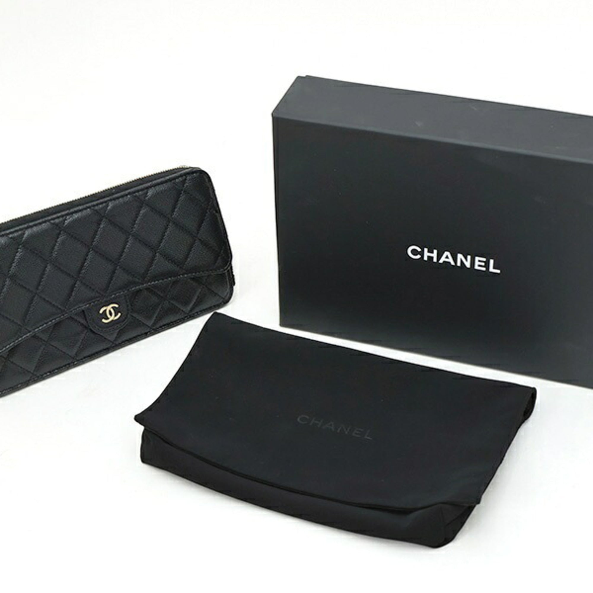 Chanel Black Grained Calfskin Long Wallet (Bi-Fold) (Pre-Owned)